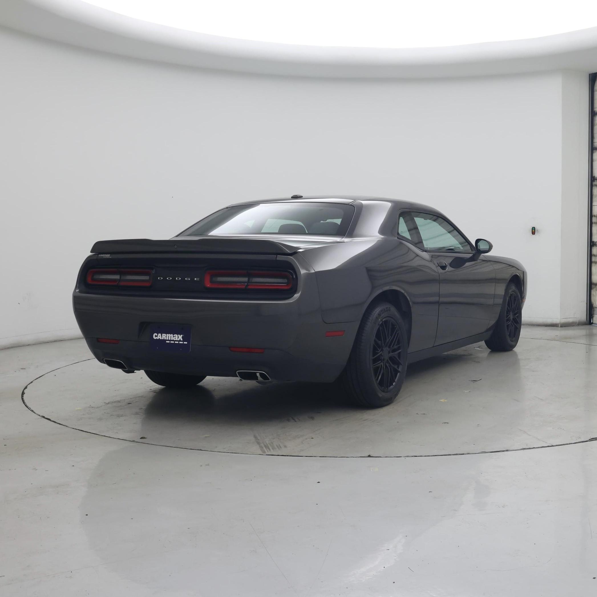 Thumbnail: 2018 Dodge Challenger - 8