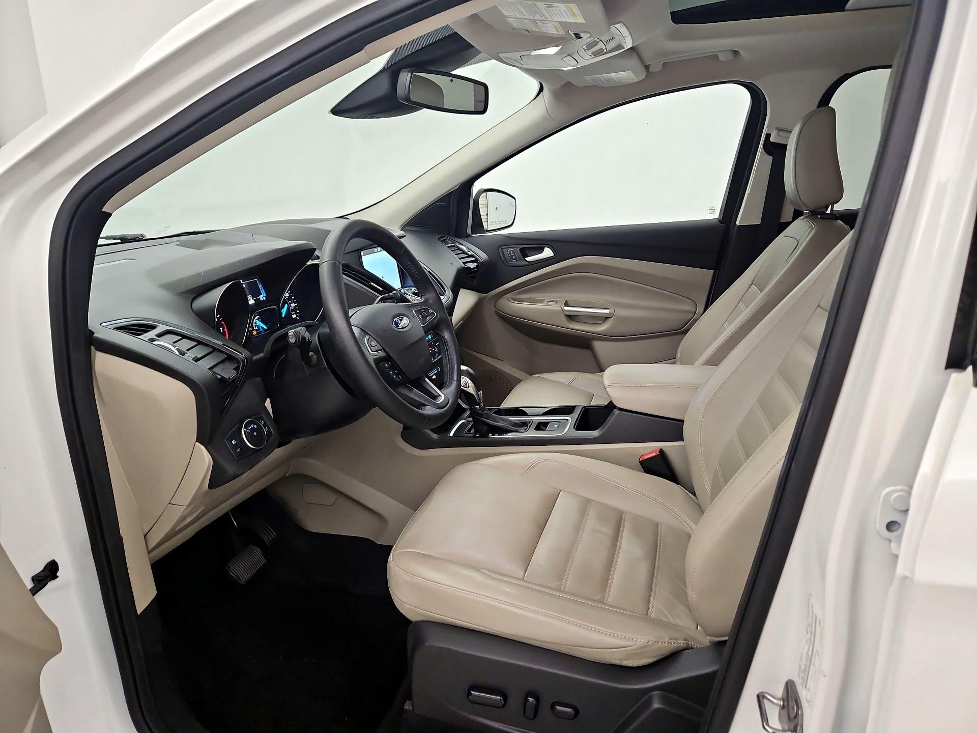 Thumbnail: 2019 Ford Escape - 11