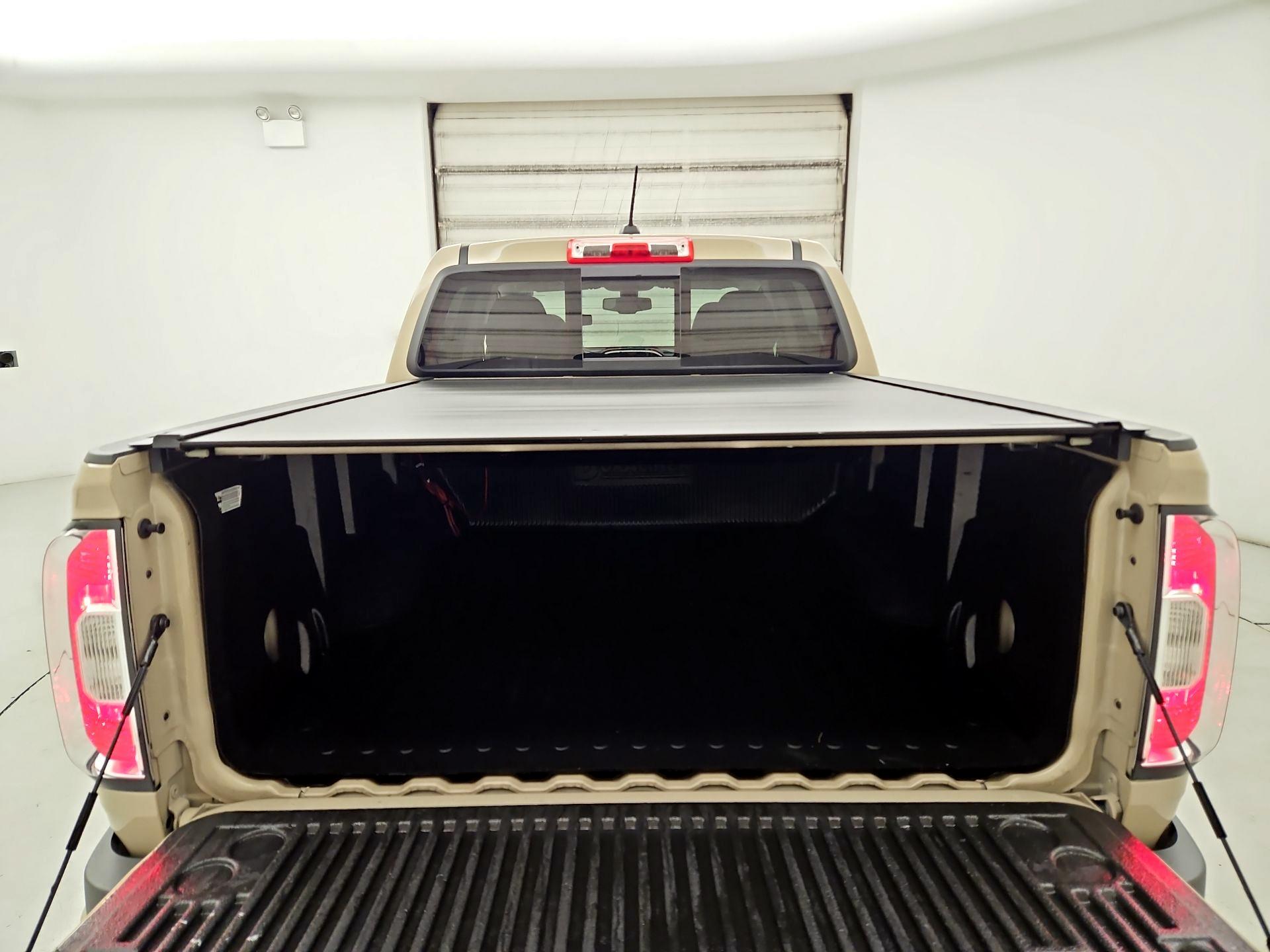 Thumbnail: 2022 GMC Canyon - 20