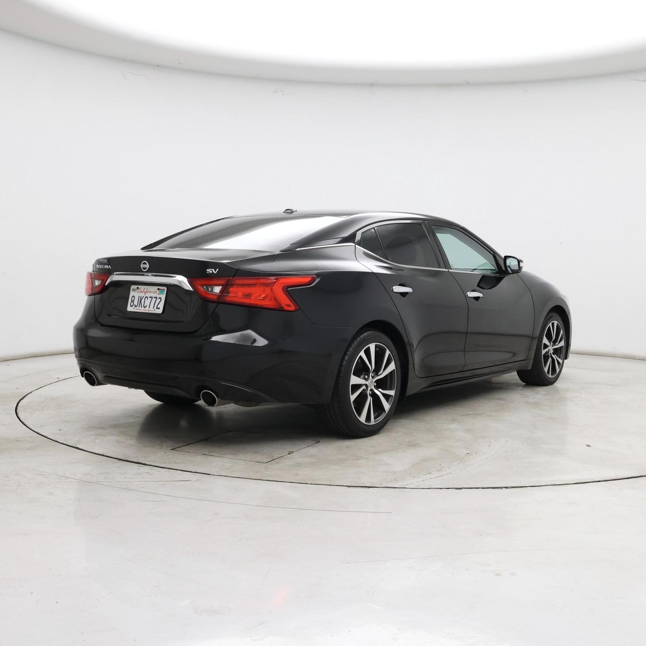 Thumbnail: 2017 Nissan Maxima - 8