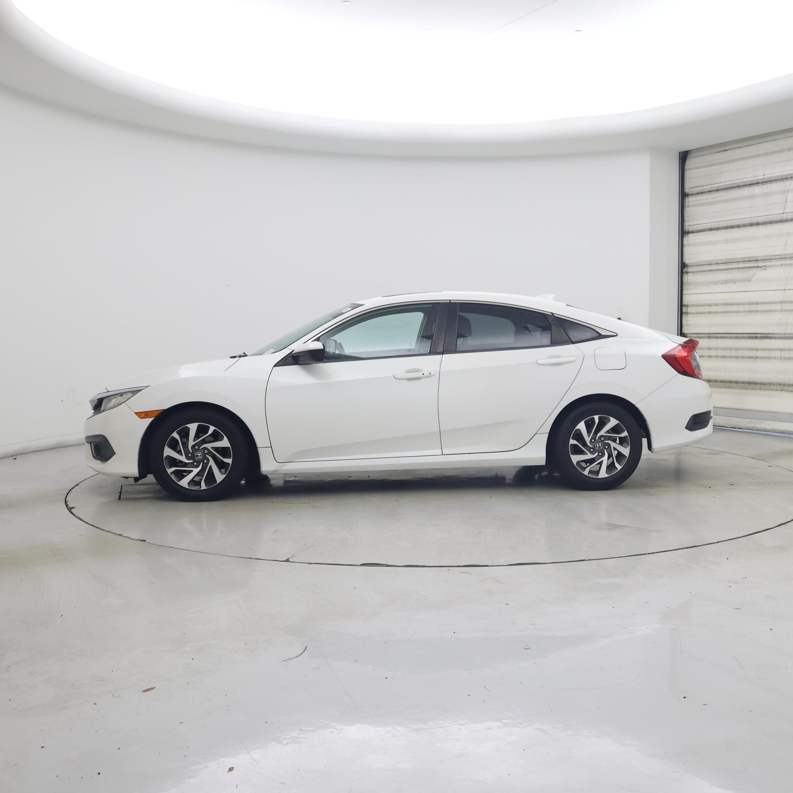 Thumbnail: 2017 Honda Civic - 3