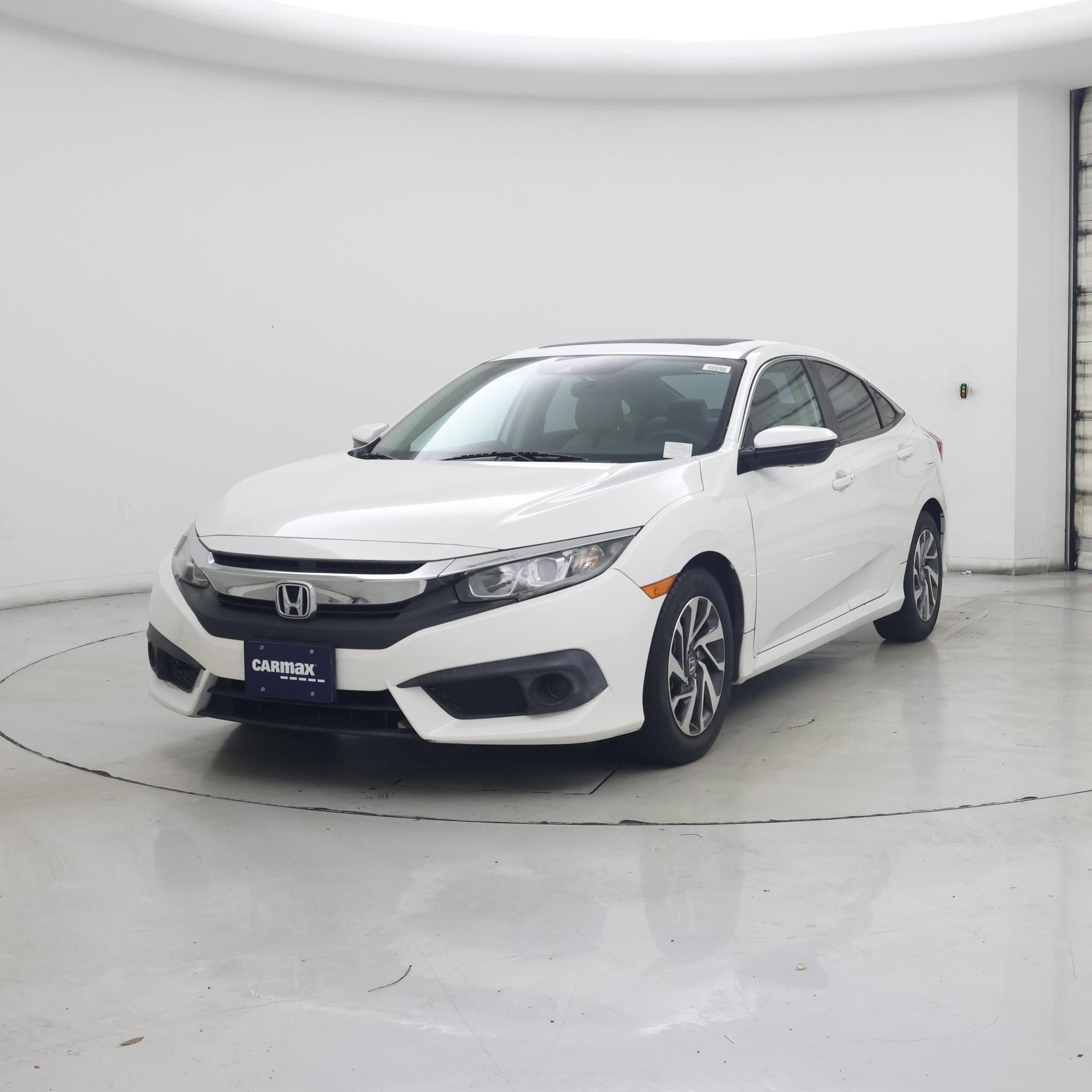 Thumbnail: 2017 Honda Civic - 4