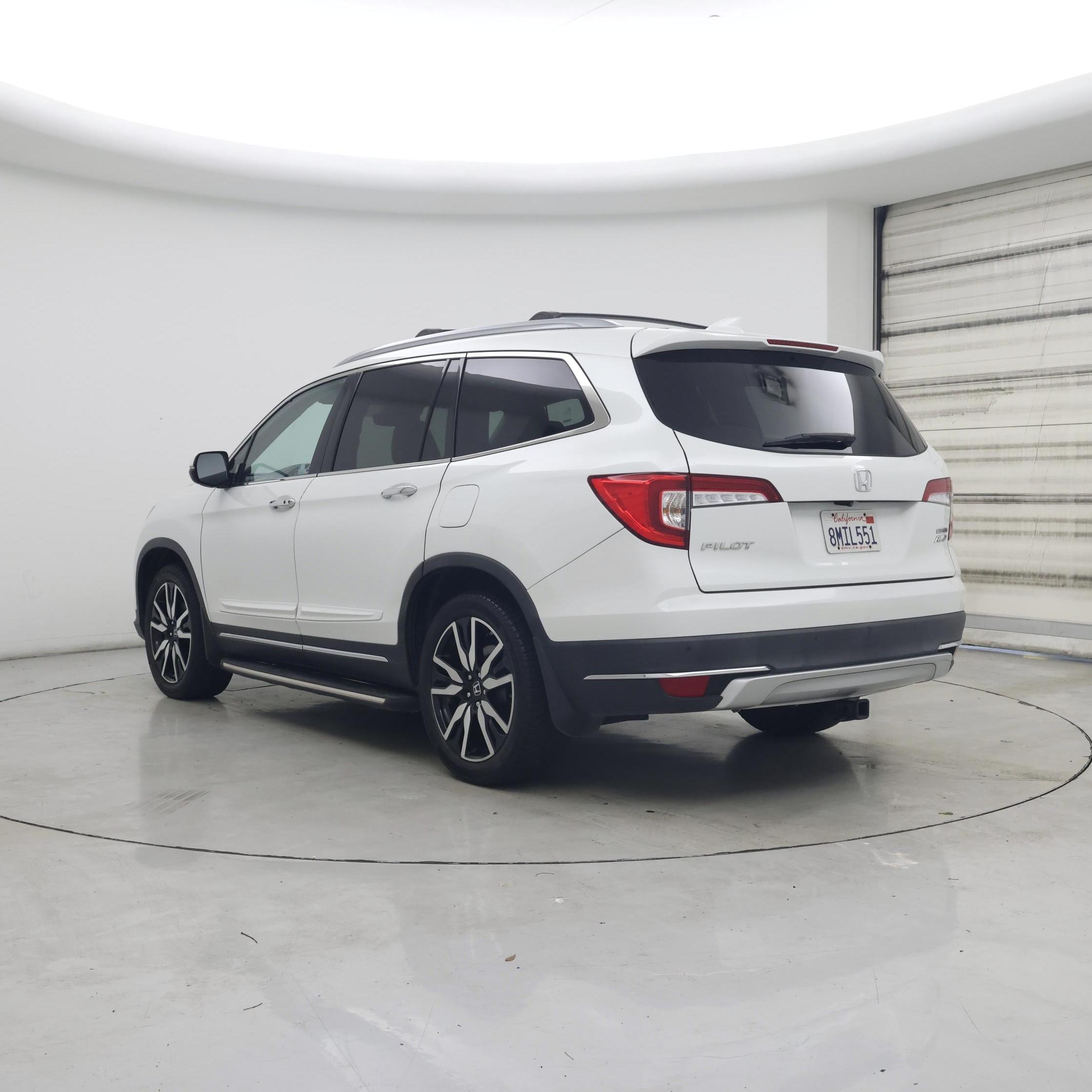 Thumbnail: 2020 Honda Pilot - 2