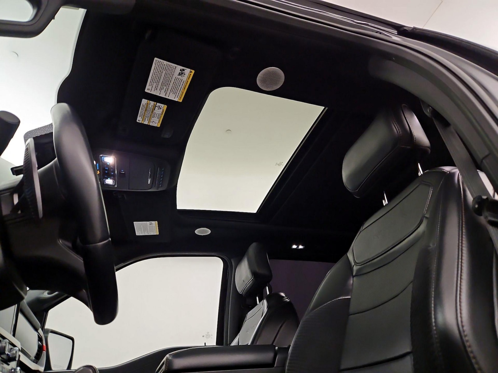 2021 Ford F-150 Raptor - Photo 21
