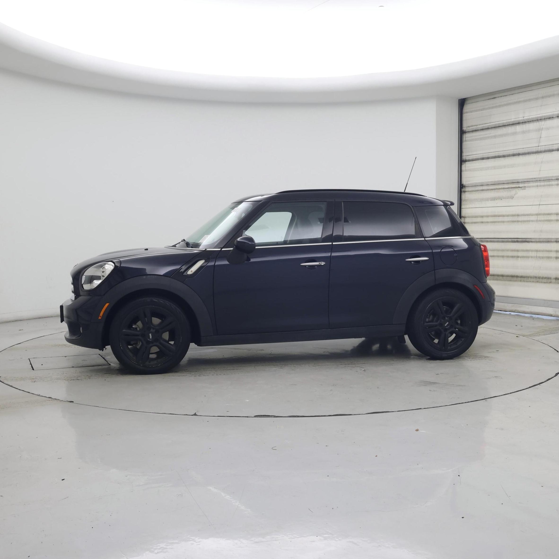 Thumbnail: 2016 MINI Cooper Countryman - 3