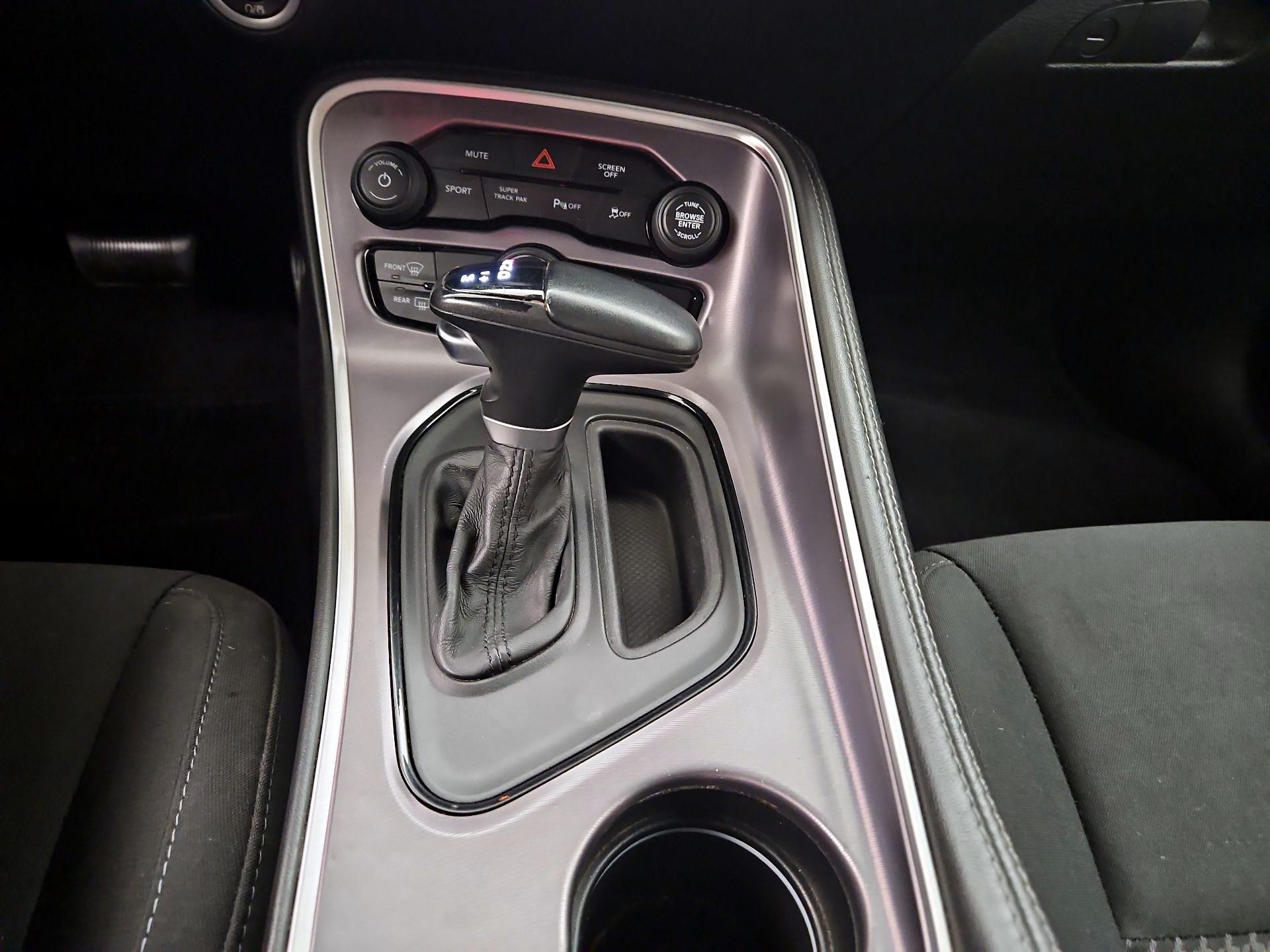 Thumbnail: 2019 Dodge Challenger - 17