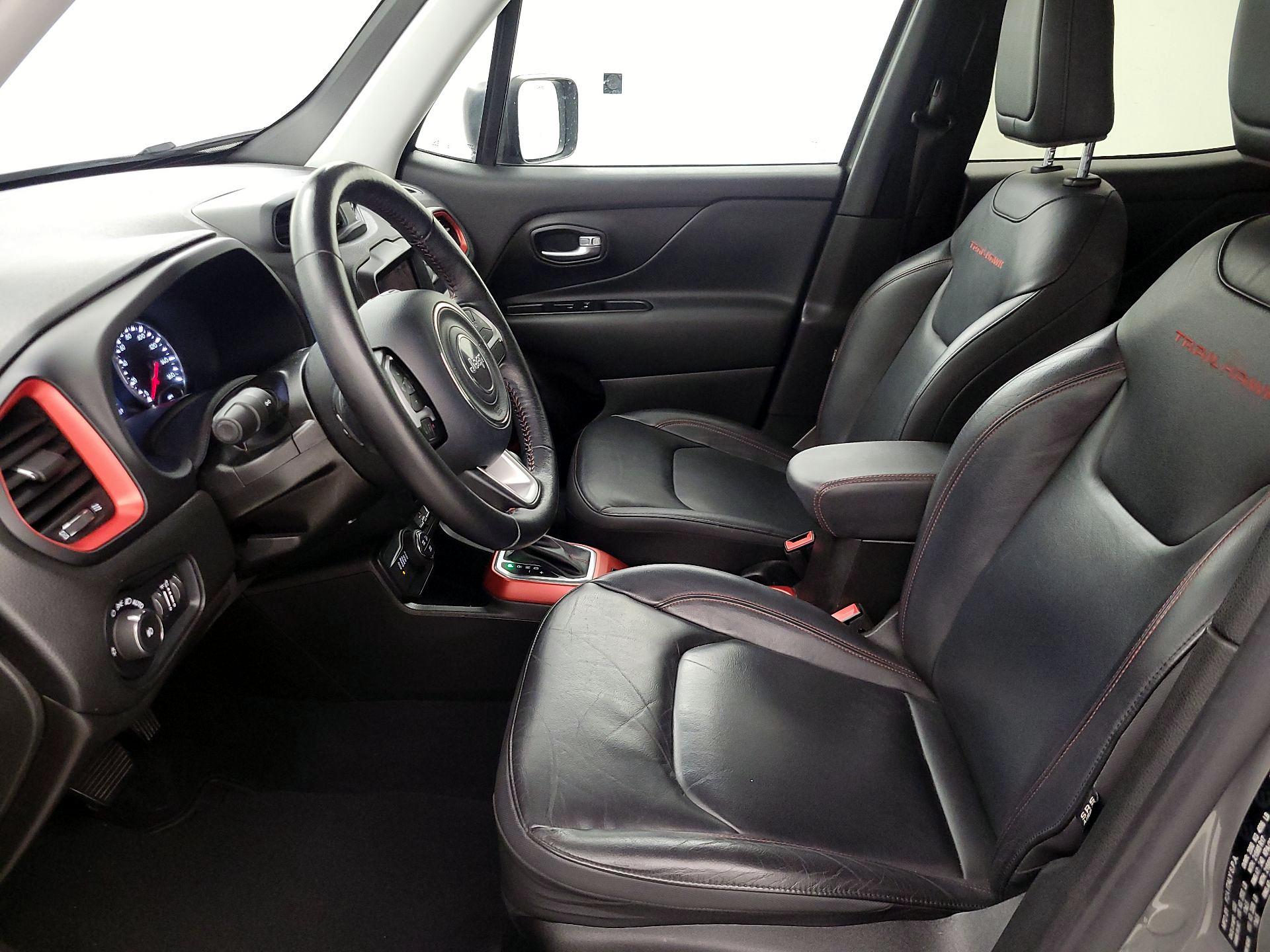 Thumbnail: 2021 Jeep Renegade - 11