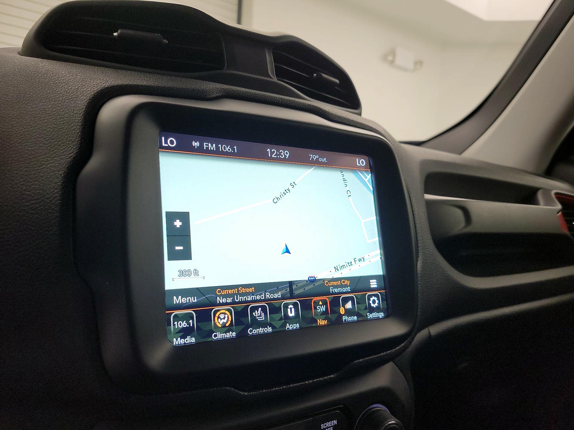 Thumbnail: 2021 Jeep Renegade - 14