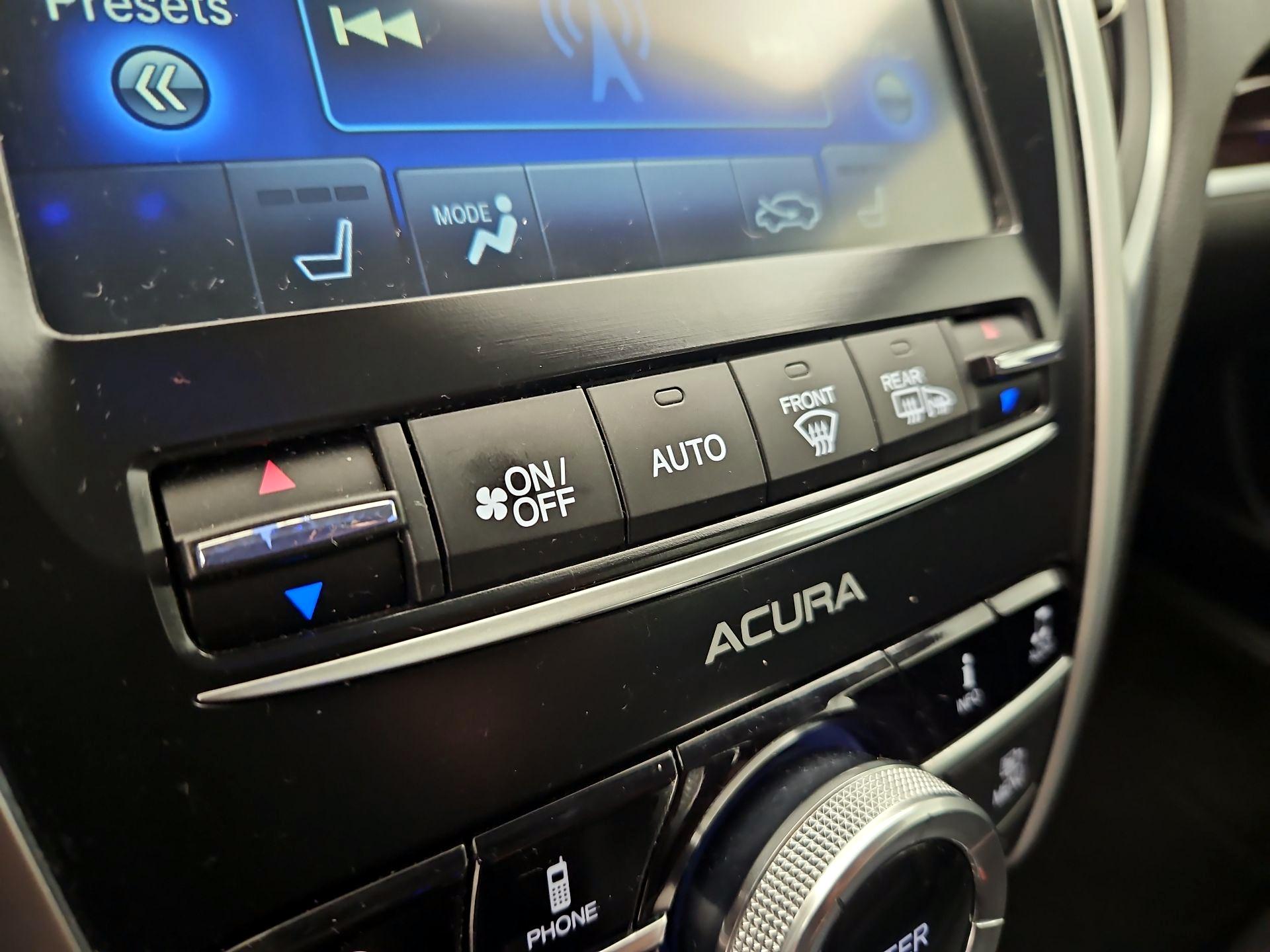 Thumbnail: 2015 Acura TLX - 16