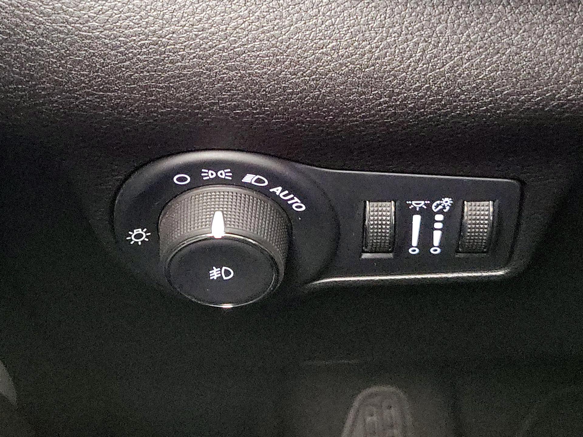 Thumbnail: 2025 Jeep Compass - 13