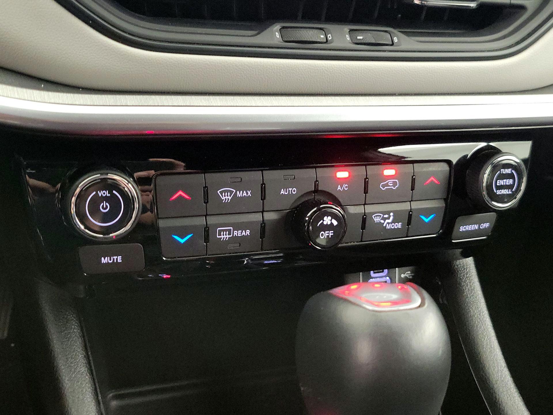 Thumbnail: 2025 Jeep Compass - 16
