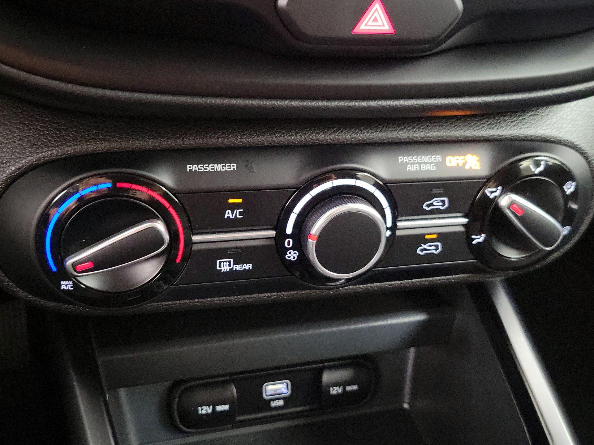 Thumbnail: 2025 Kia Soul - 16