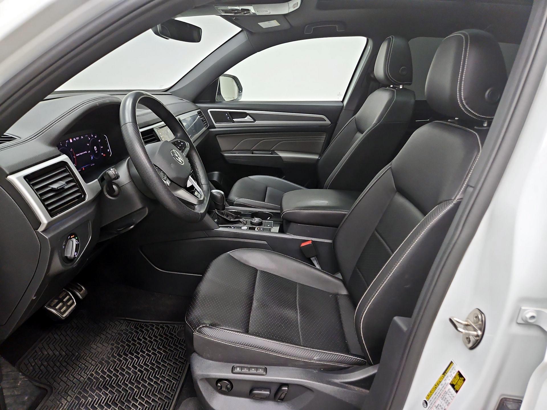 Thumbnail: 2023 Volkswagen Atlas - 11