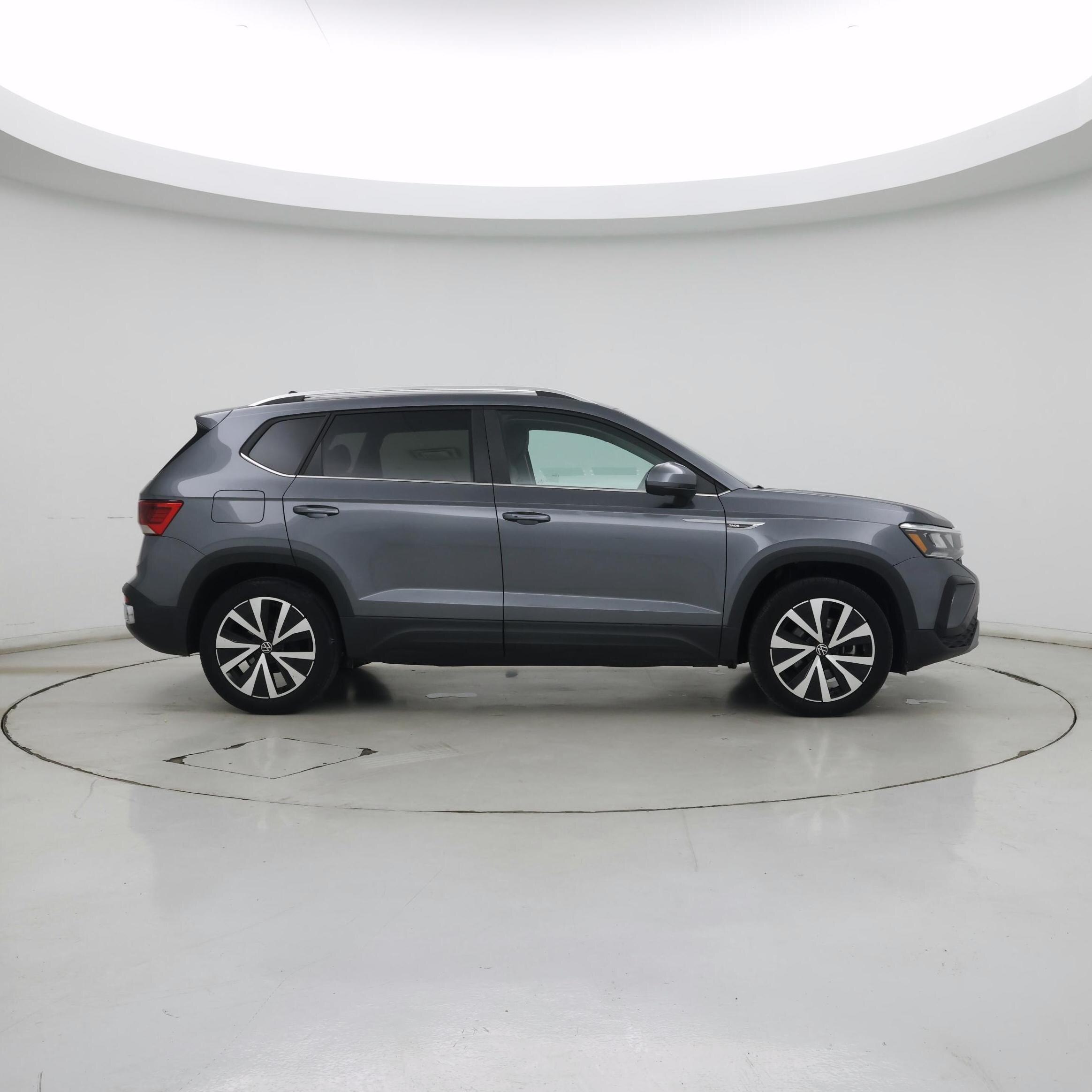 Thumbnail: 2022 Volkswagen Taos - 7
