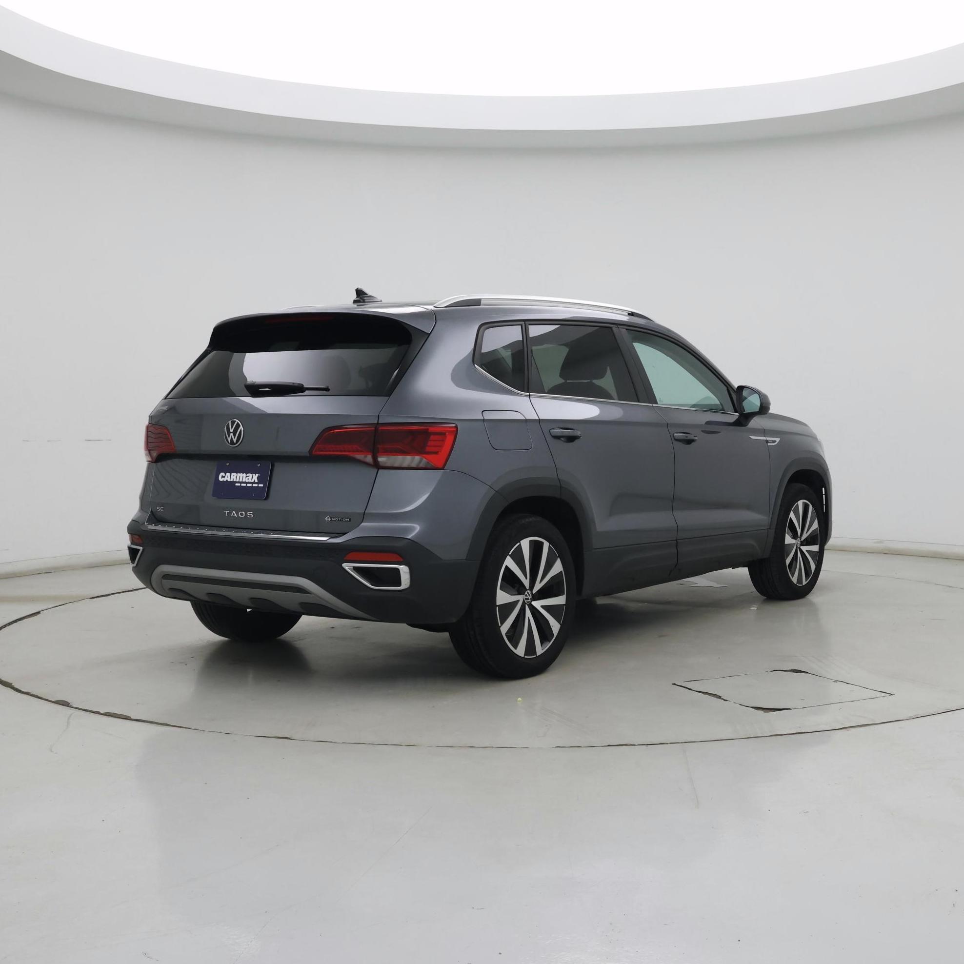 Thumbnail: 2022 Volkswagen Taos - 8