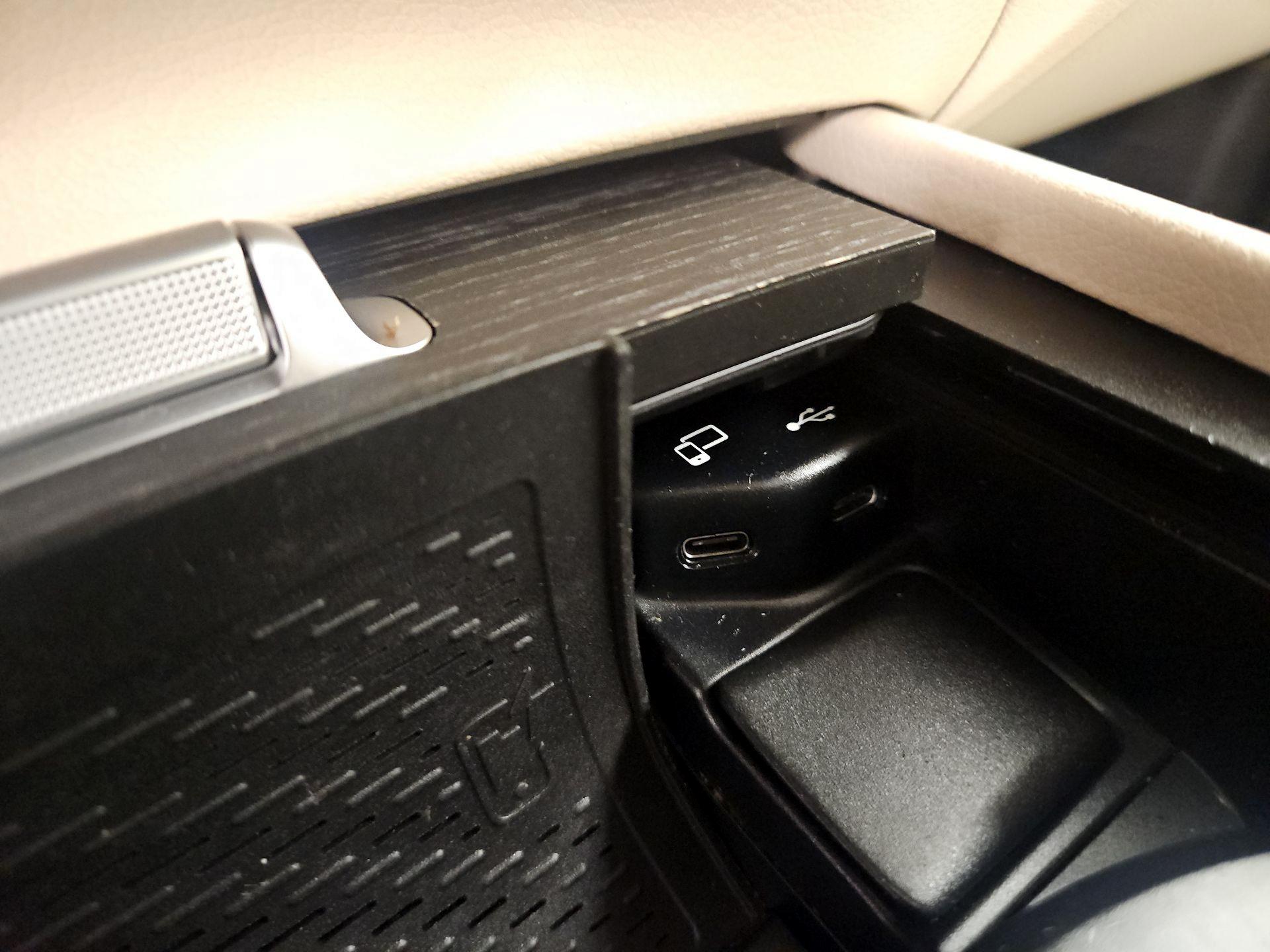 Thumbnail: 2021 Mercedes-Benz GLE - 19