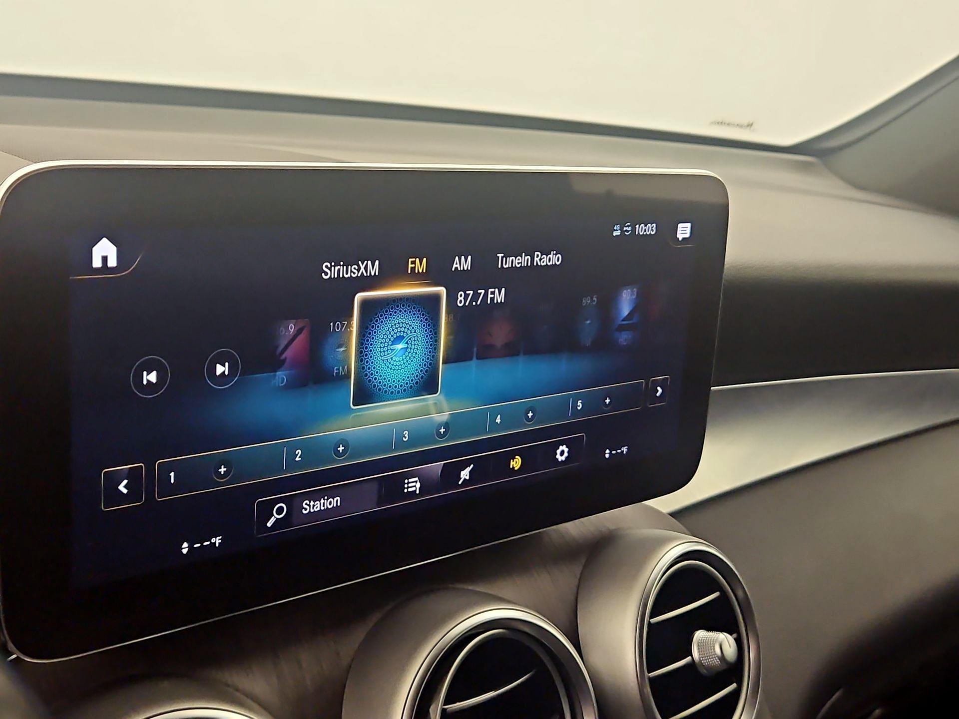 Thumbnail: 2022 Mercedes-Benz GLC - 15