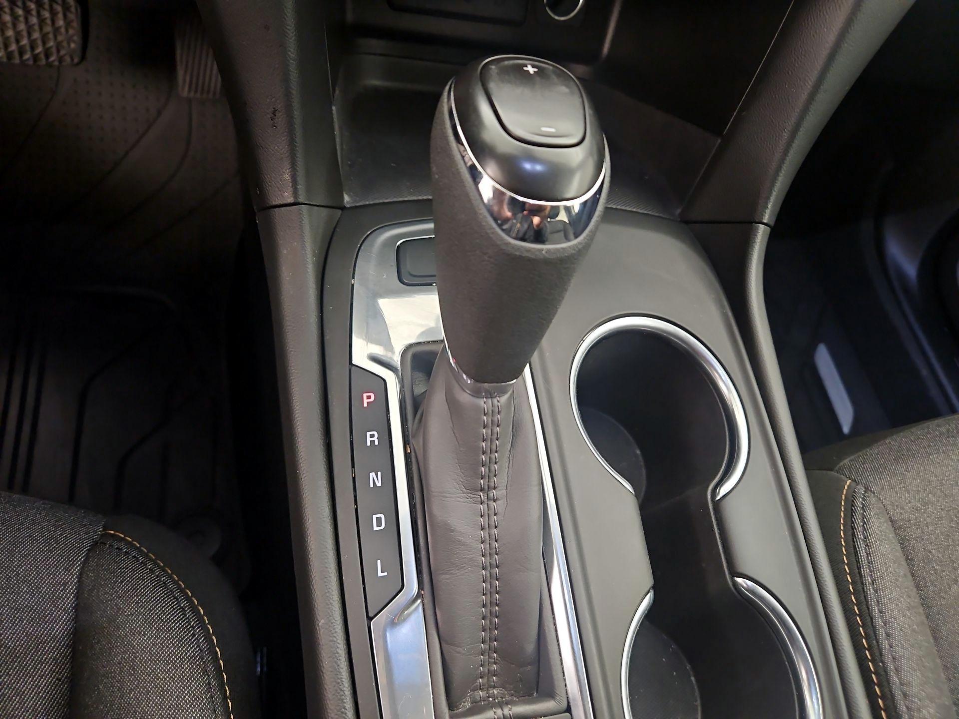 Thumbnail: 2021 Chevrolet Equinox - 17