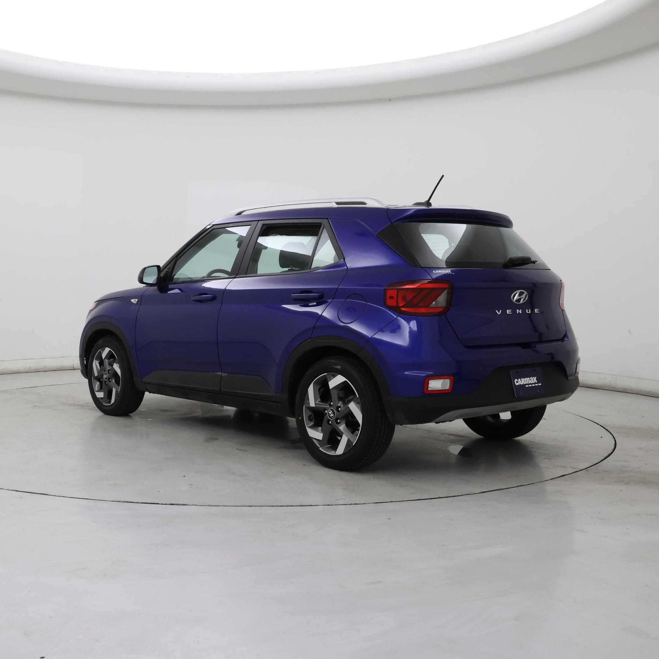 Thumbnail: 2023 Hyundai Venue - 2