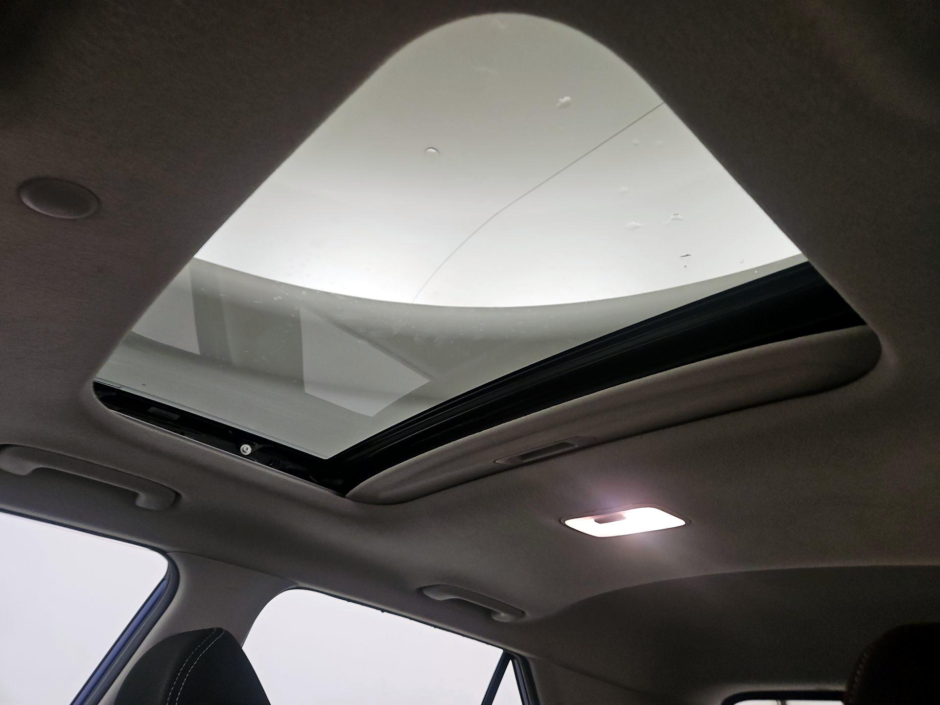 Thumbnail: 2023 Hyundai Venue - 19