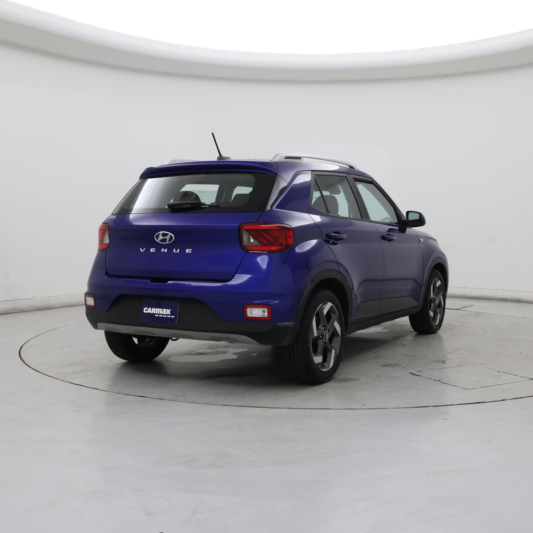 Thumbnail: 2023 Hyundai Venue - 8