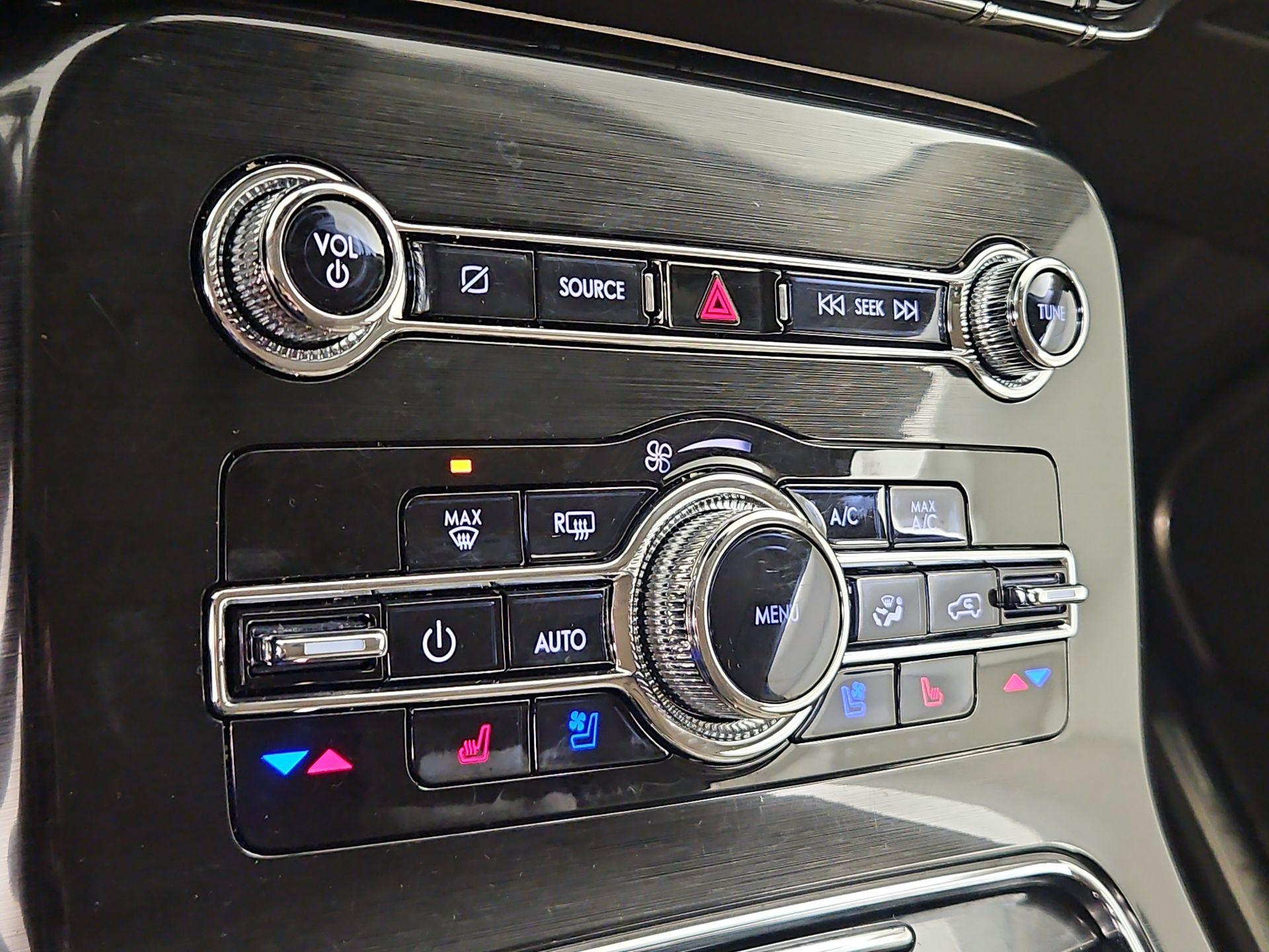 Thumbnail: 2022 Lincoln Nautilus - 17