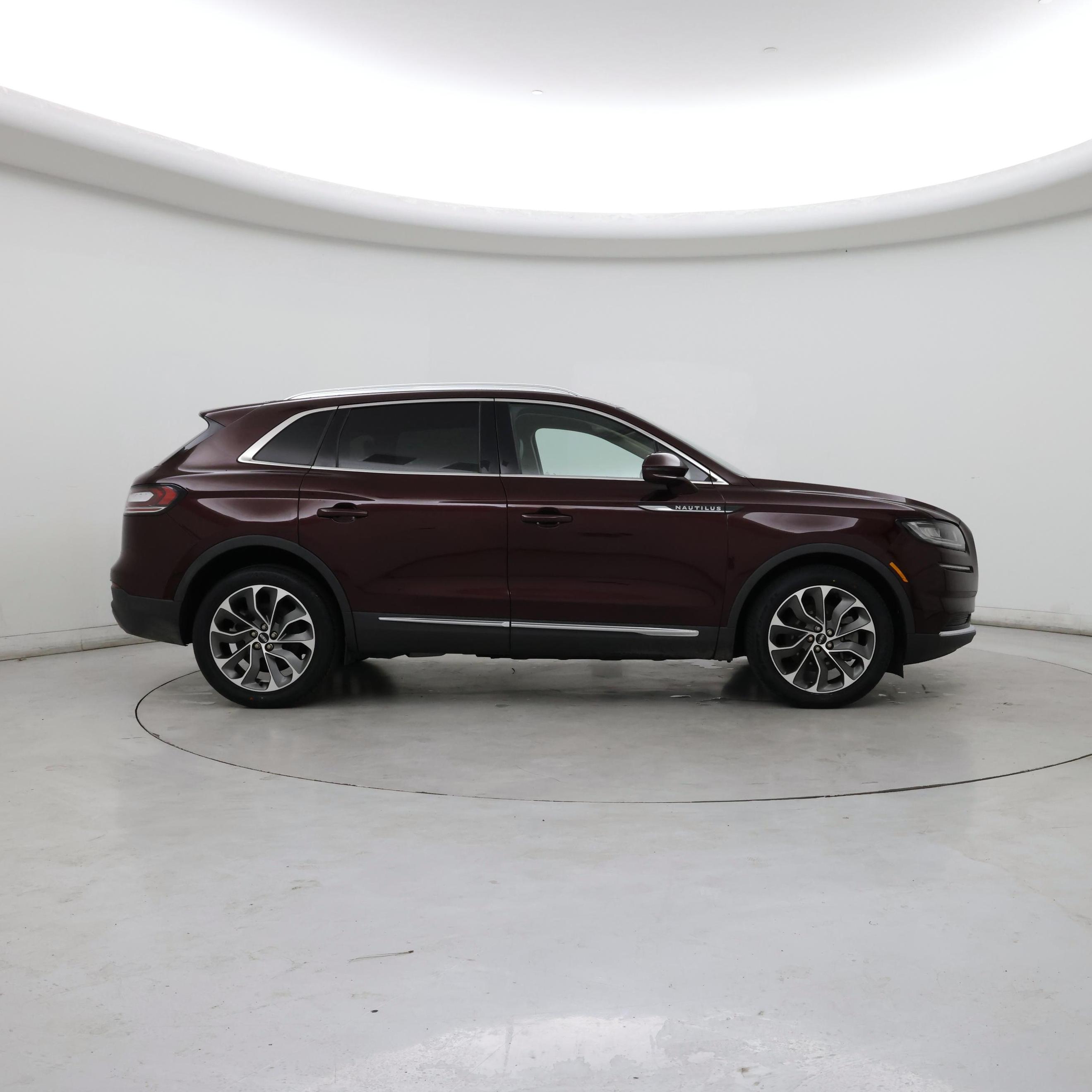 Thumbnail: 2022 Lincoln Nautilus - 7