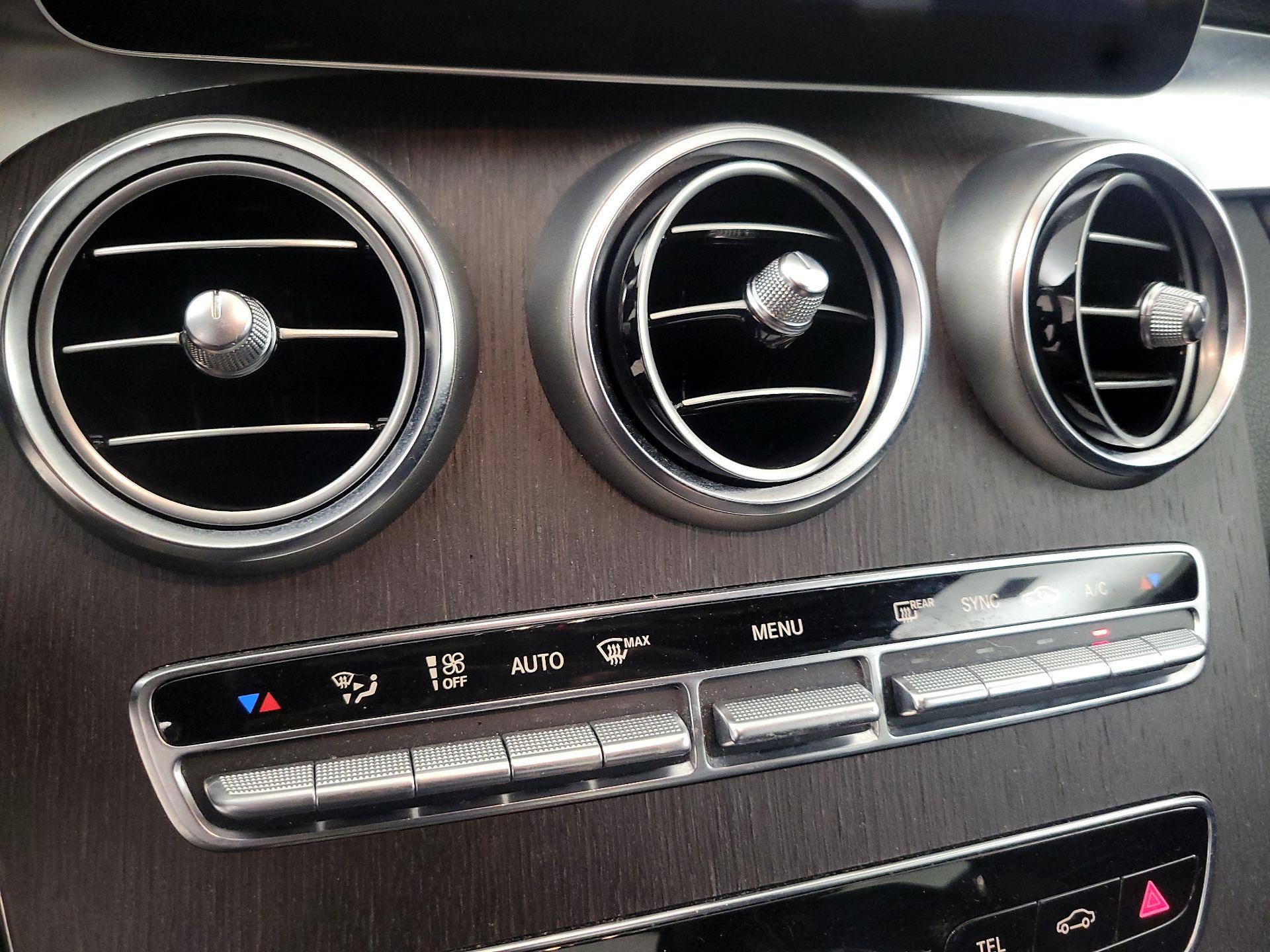 Thumbnail: 2020 Mercedes-Benz C-Class - 16