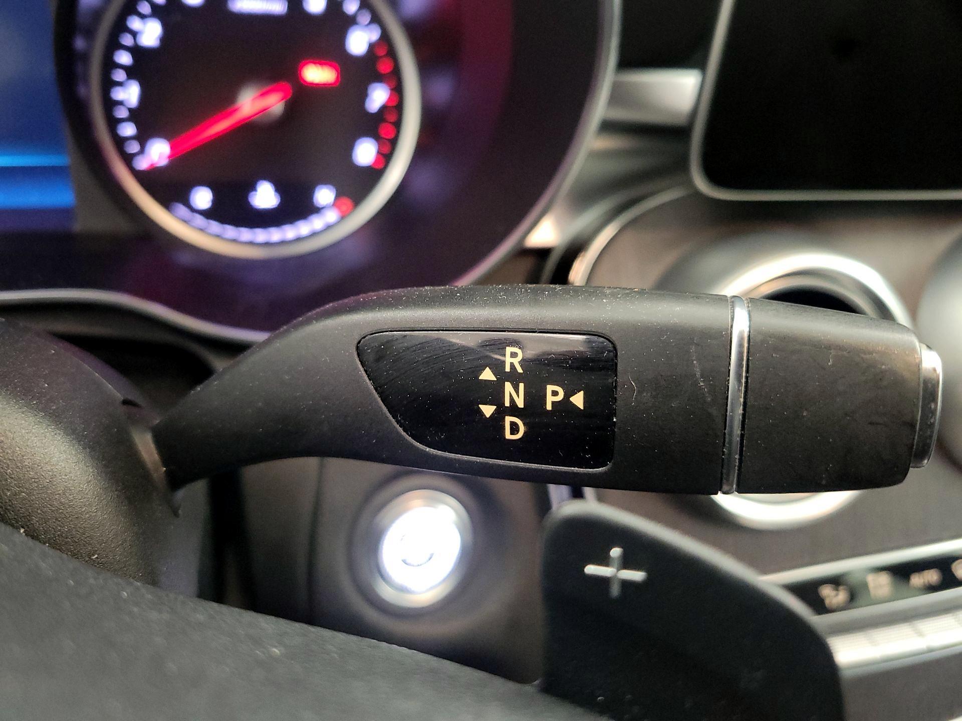 Thumbnail: 2020 Mercedes-Benz C-Class - 17