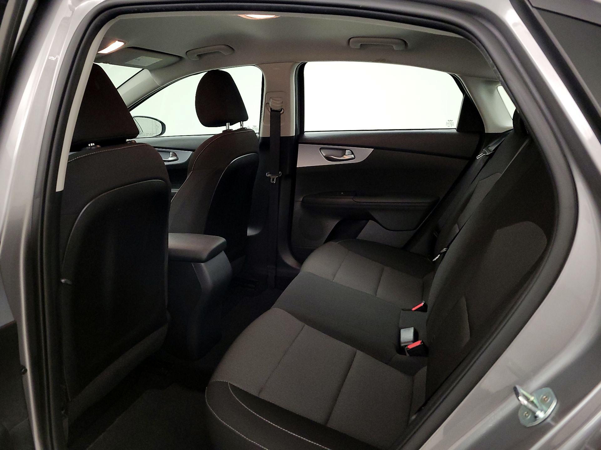 Thumbnail: 2023 Kia Forte - 19