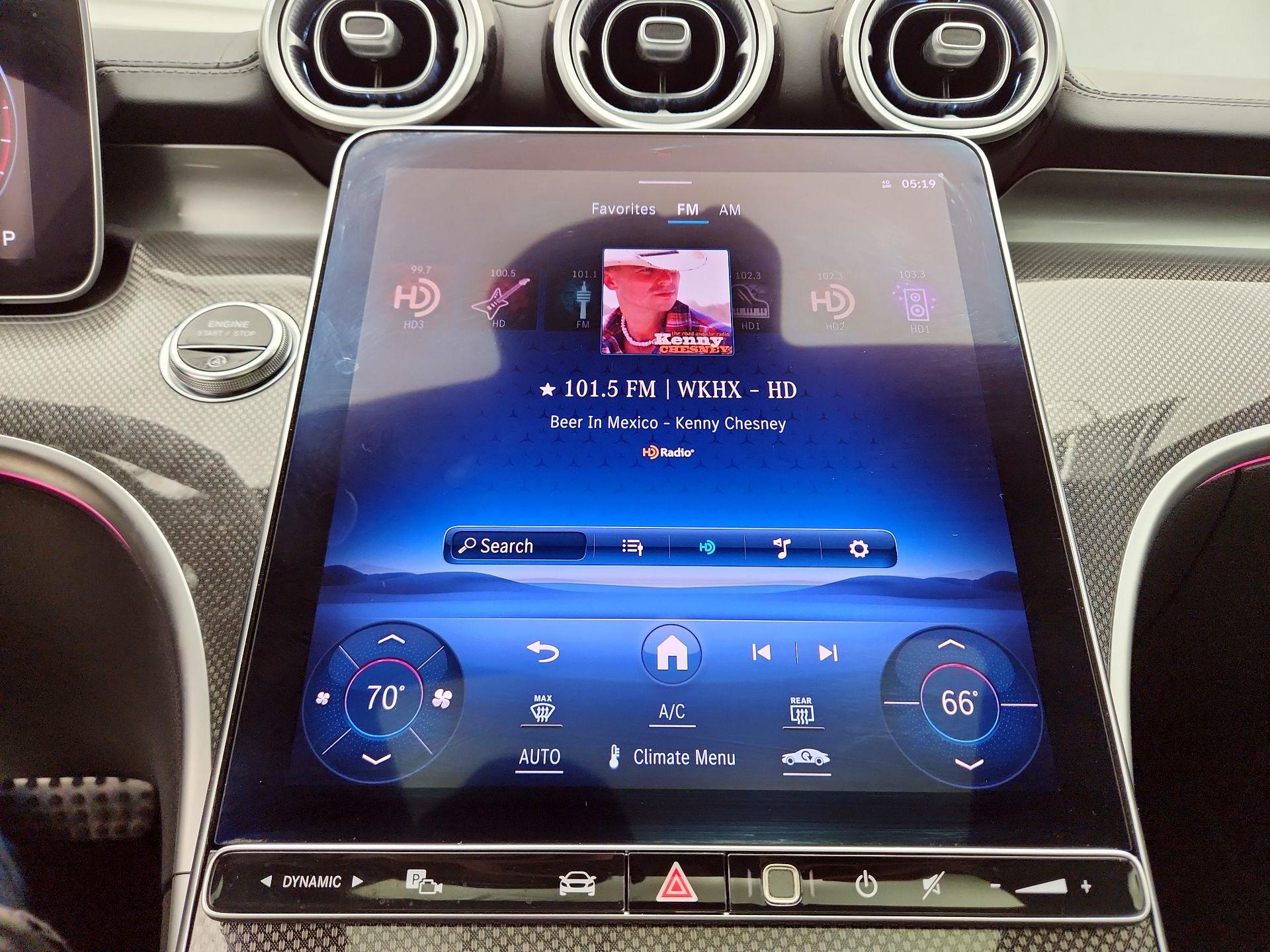 Thumbnail: 2023 Mercedes-Benz C-Class - 15