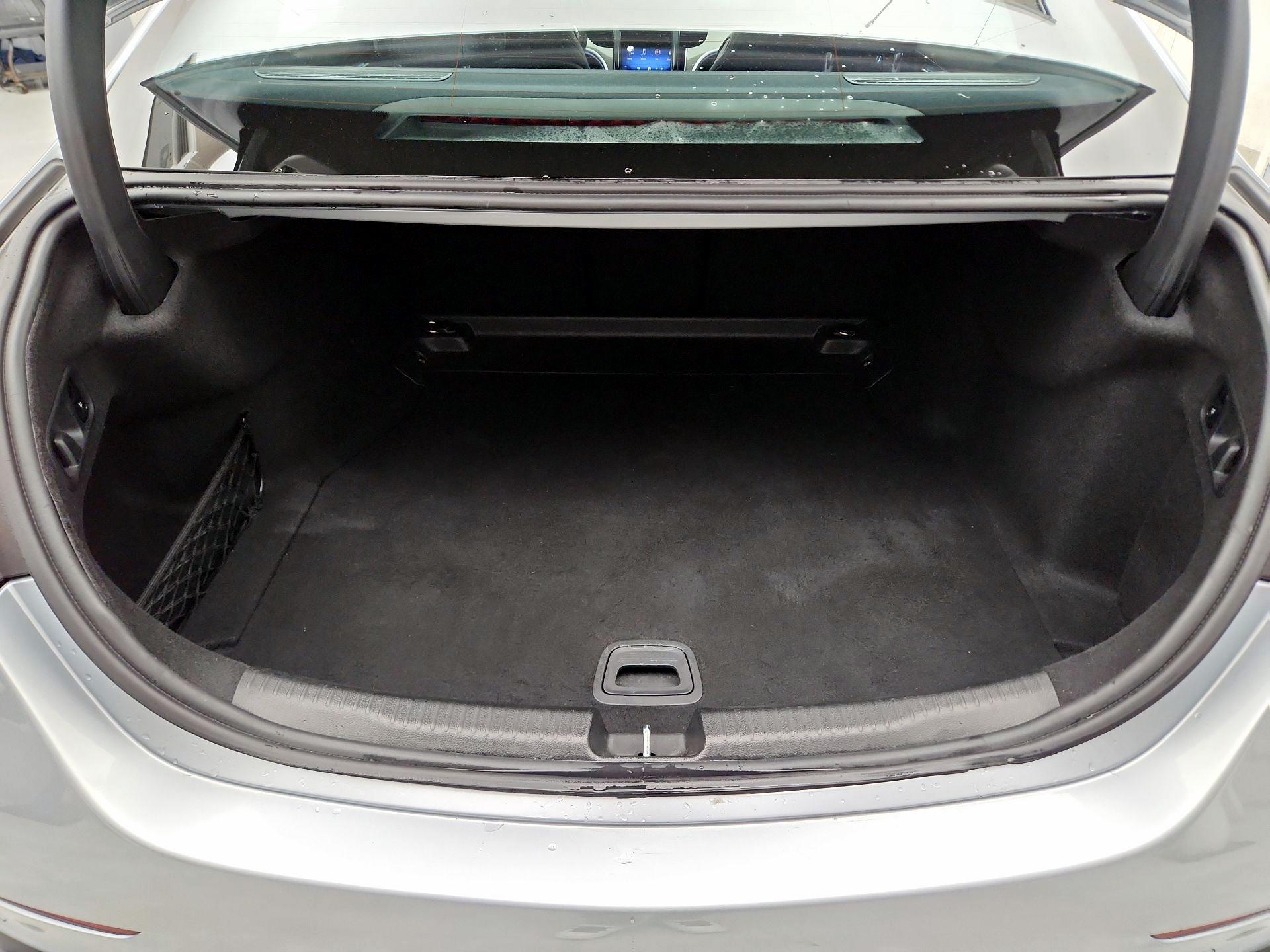 Thumbnail: 2023 Mercedes-Benz C-Class - 20