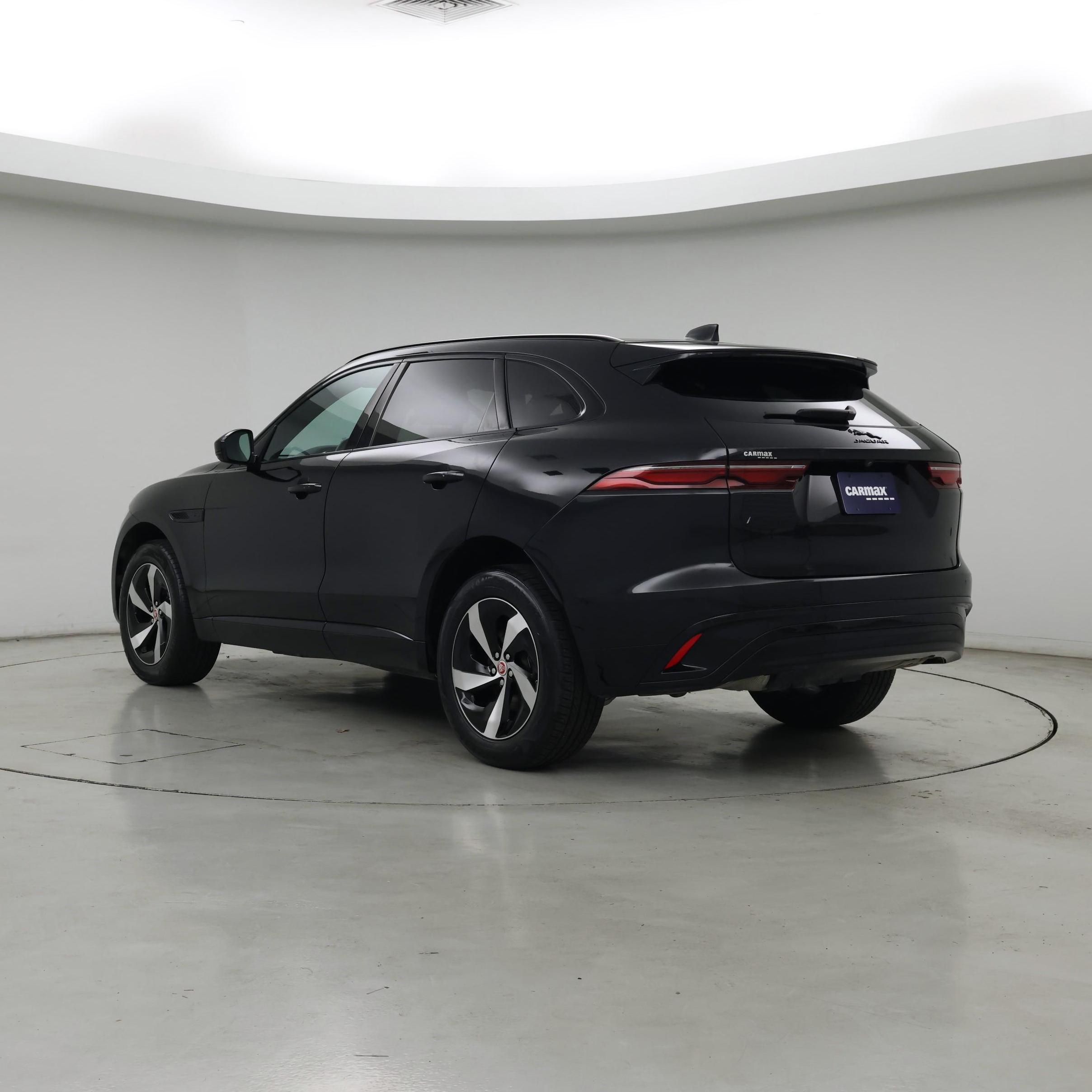 Thumbnail: 2023 Jaguar F-Pace - 2