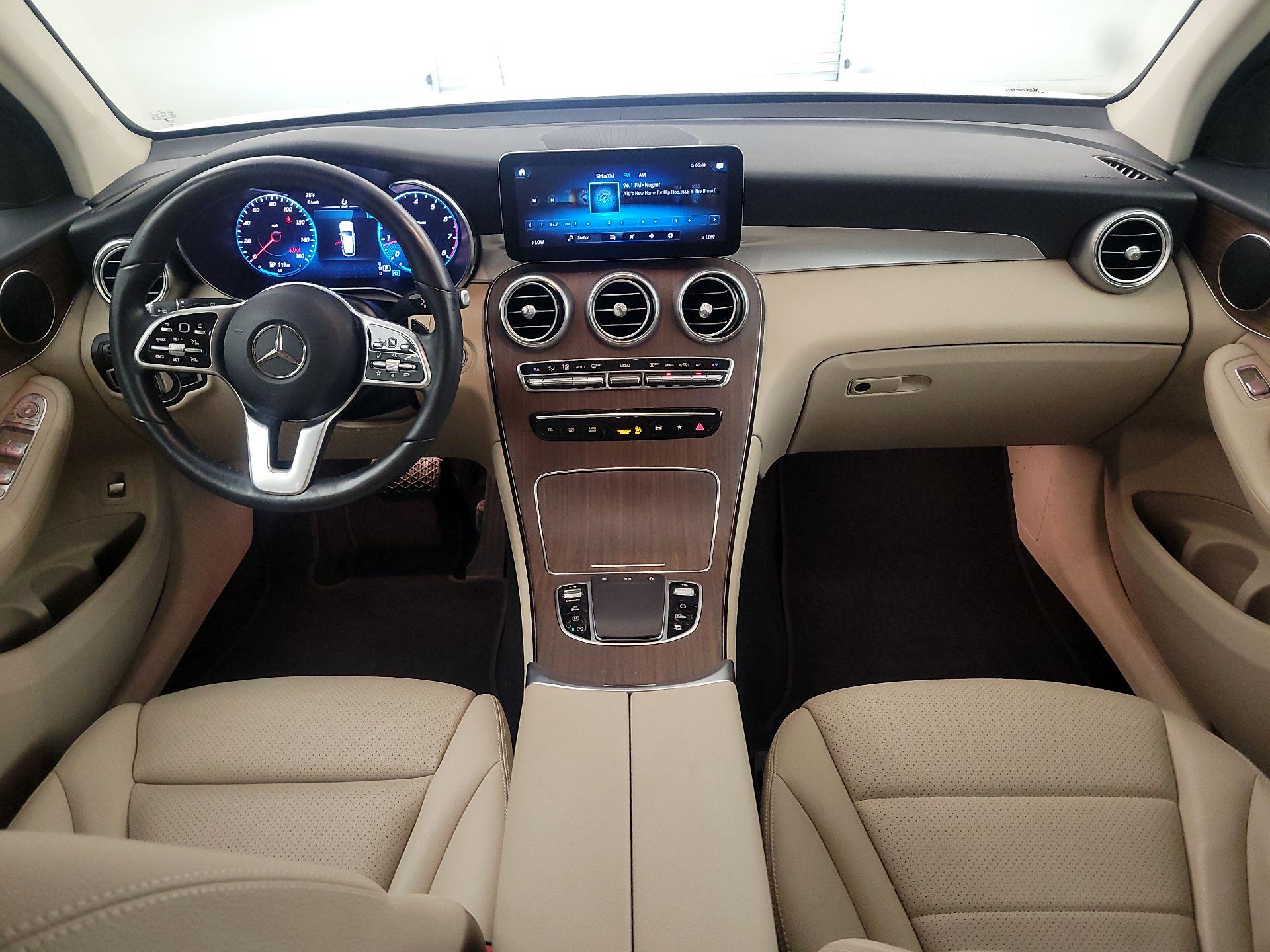 Thumbnail: 2022 Mercedes-Benz GLC - 9