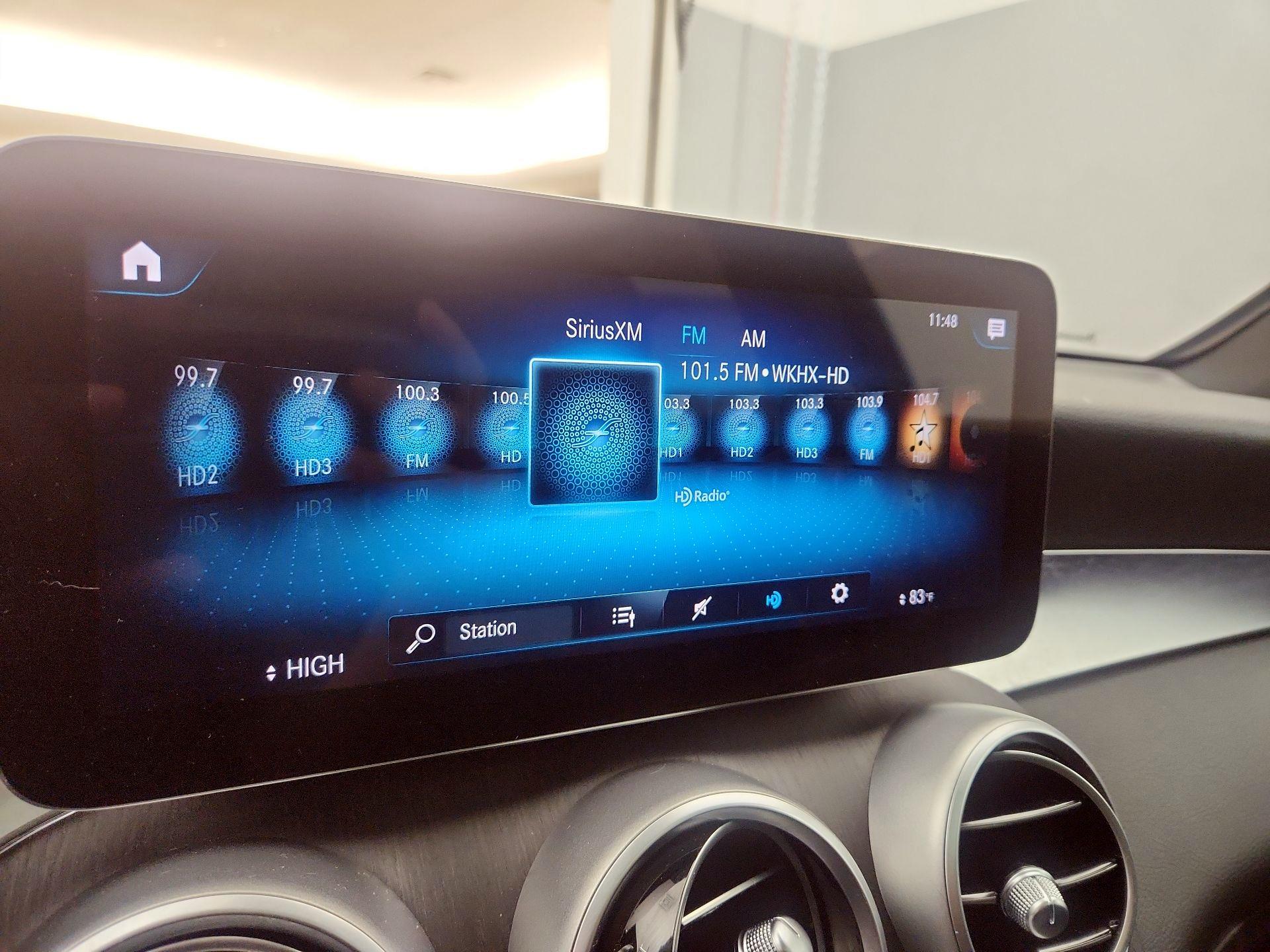 Thumbnail: 2022 Mercedes-Benz GLC - 15