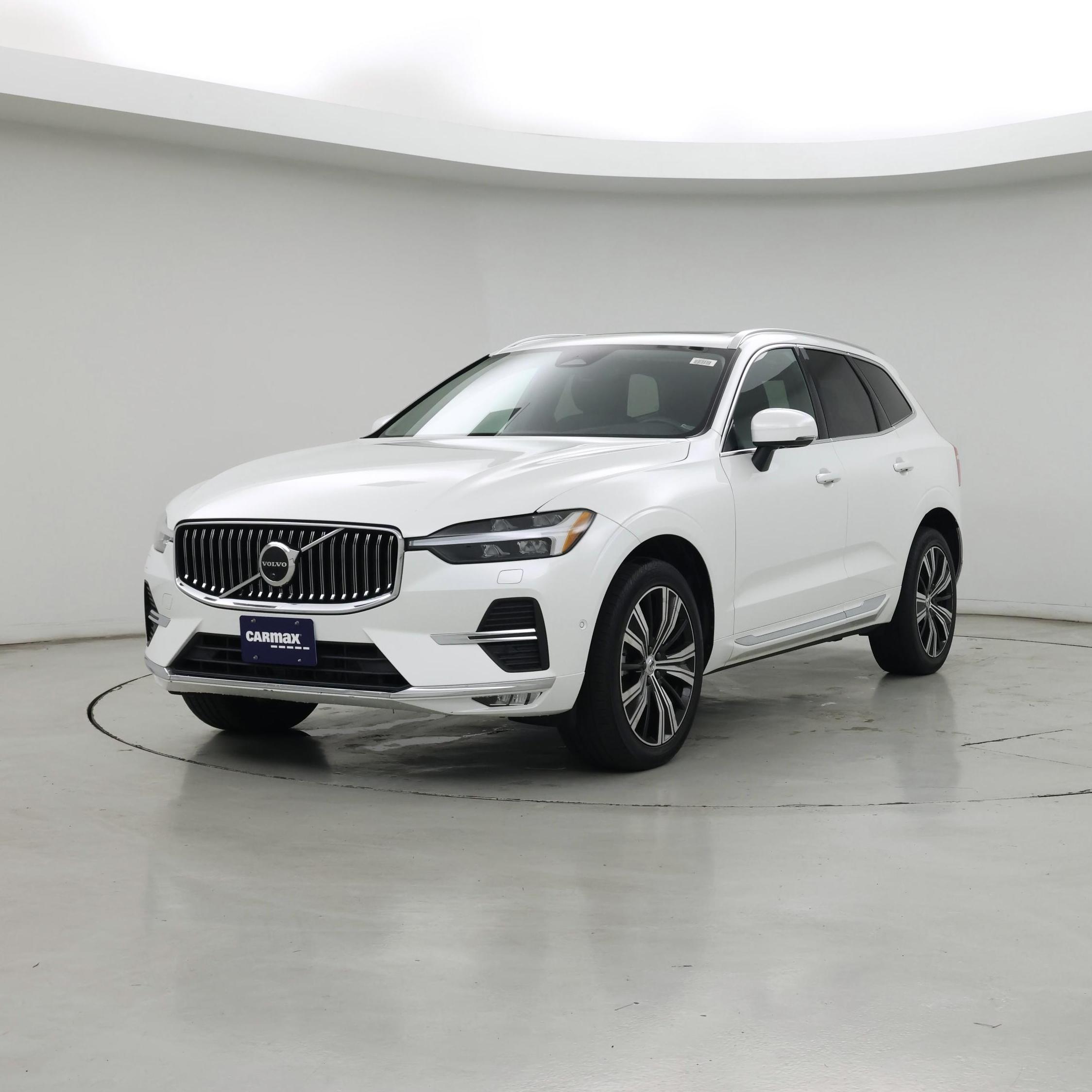 Thumbnail: 2023 Volvo XC60 - 4