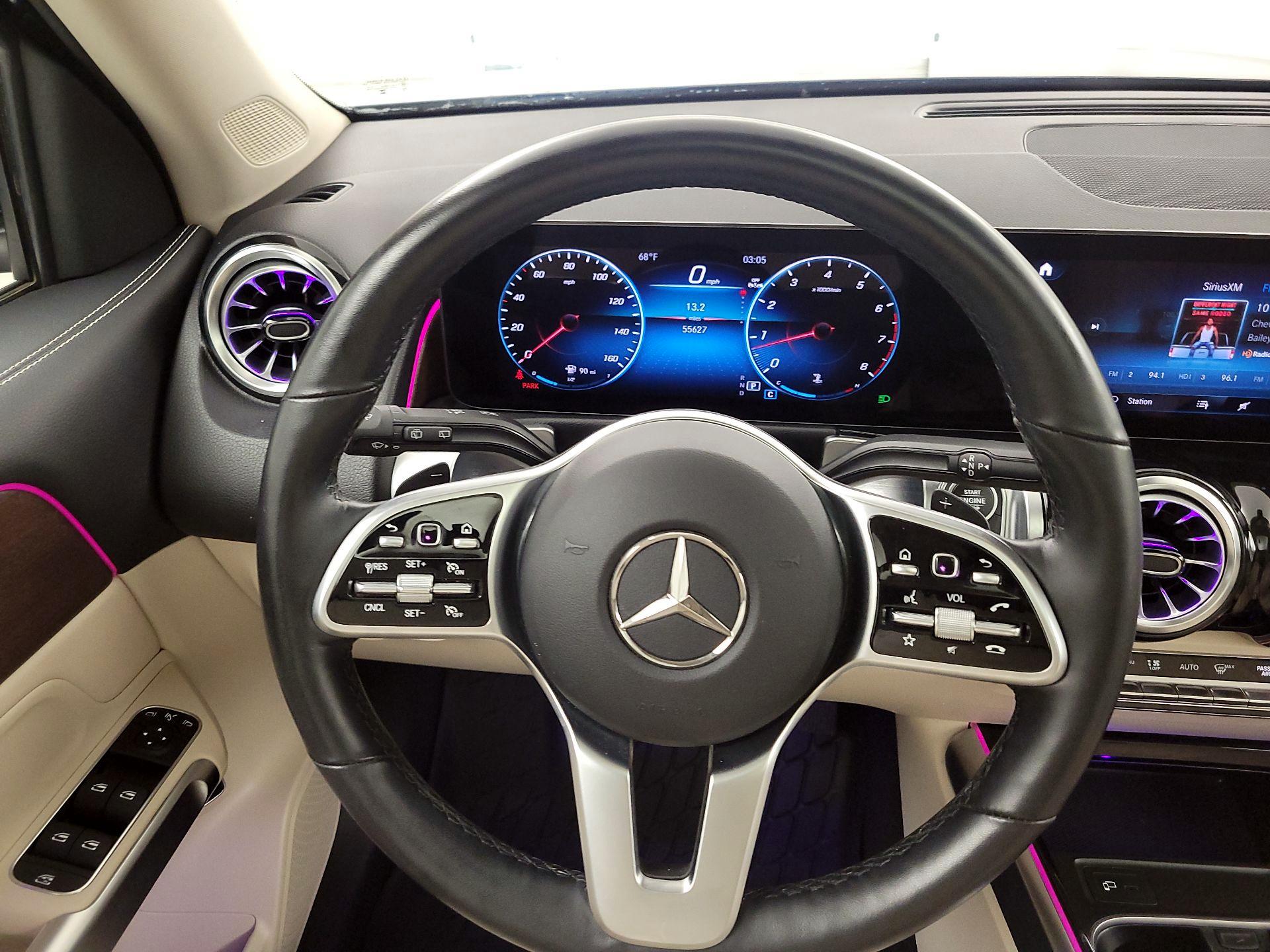 Thumbnail: 2023 Mercedes-Benz GLB - 10