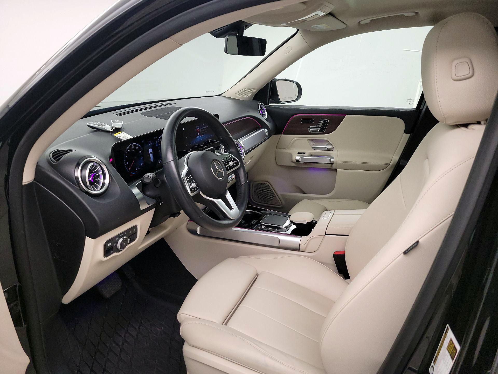 Thumbnail: 2023 Mercedes-Benz GLB - 11