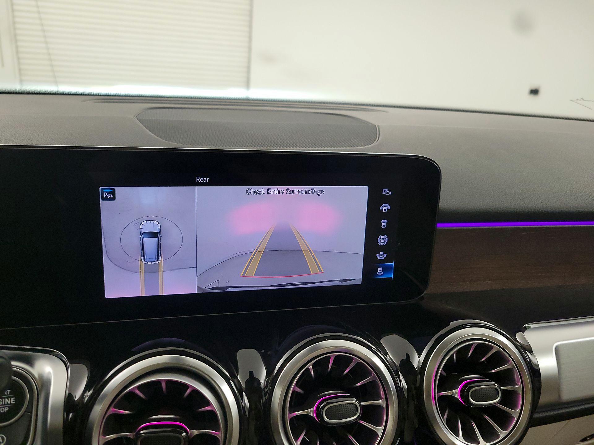 Thumbnail: 2023 Mercedes-Benz GLB - 14