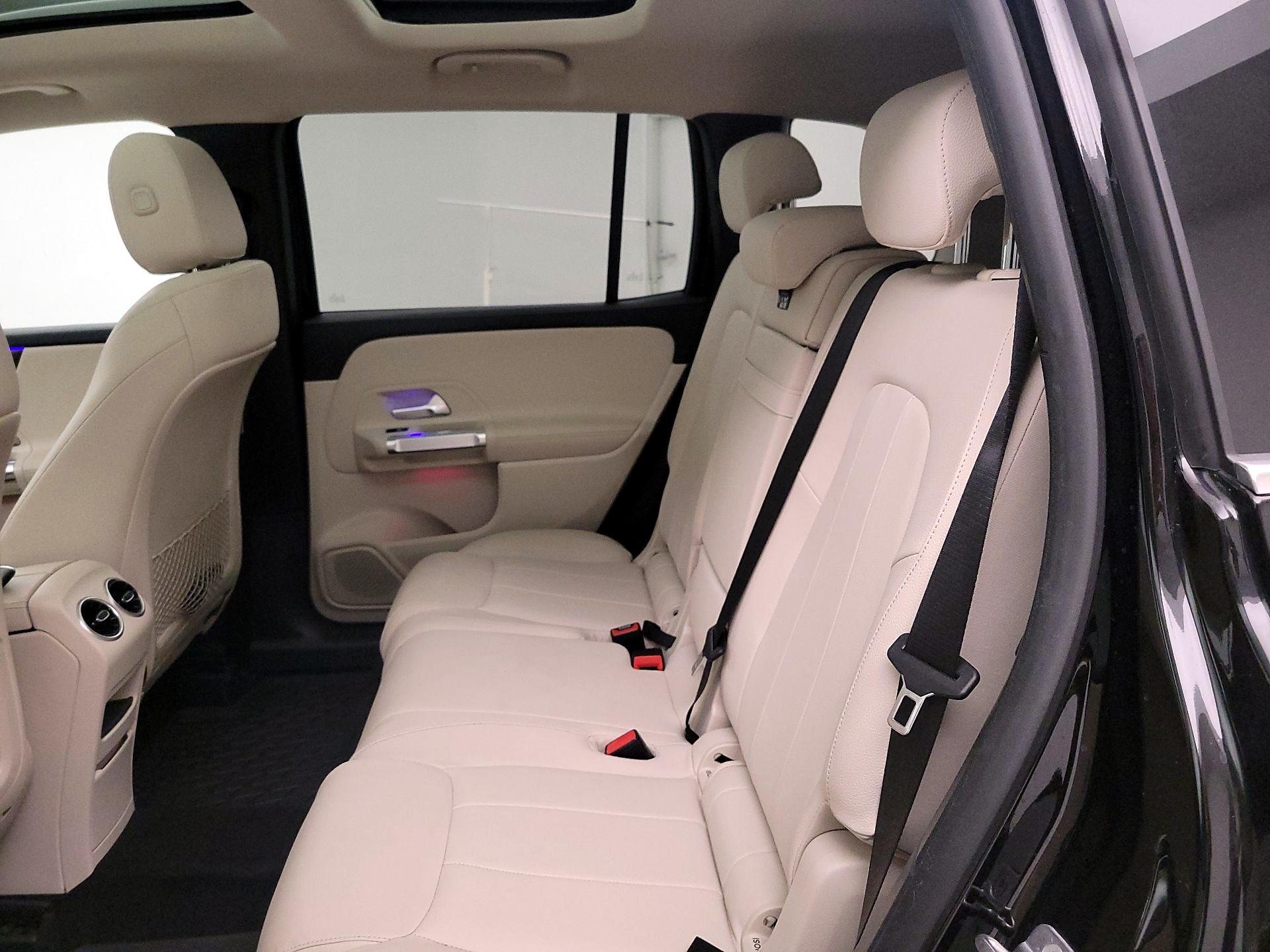 Thumbnail: 2023 Mercedes-Benz GLB - 20