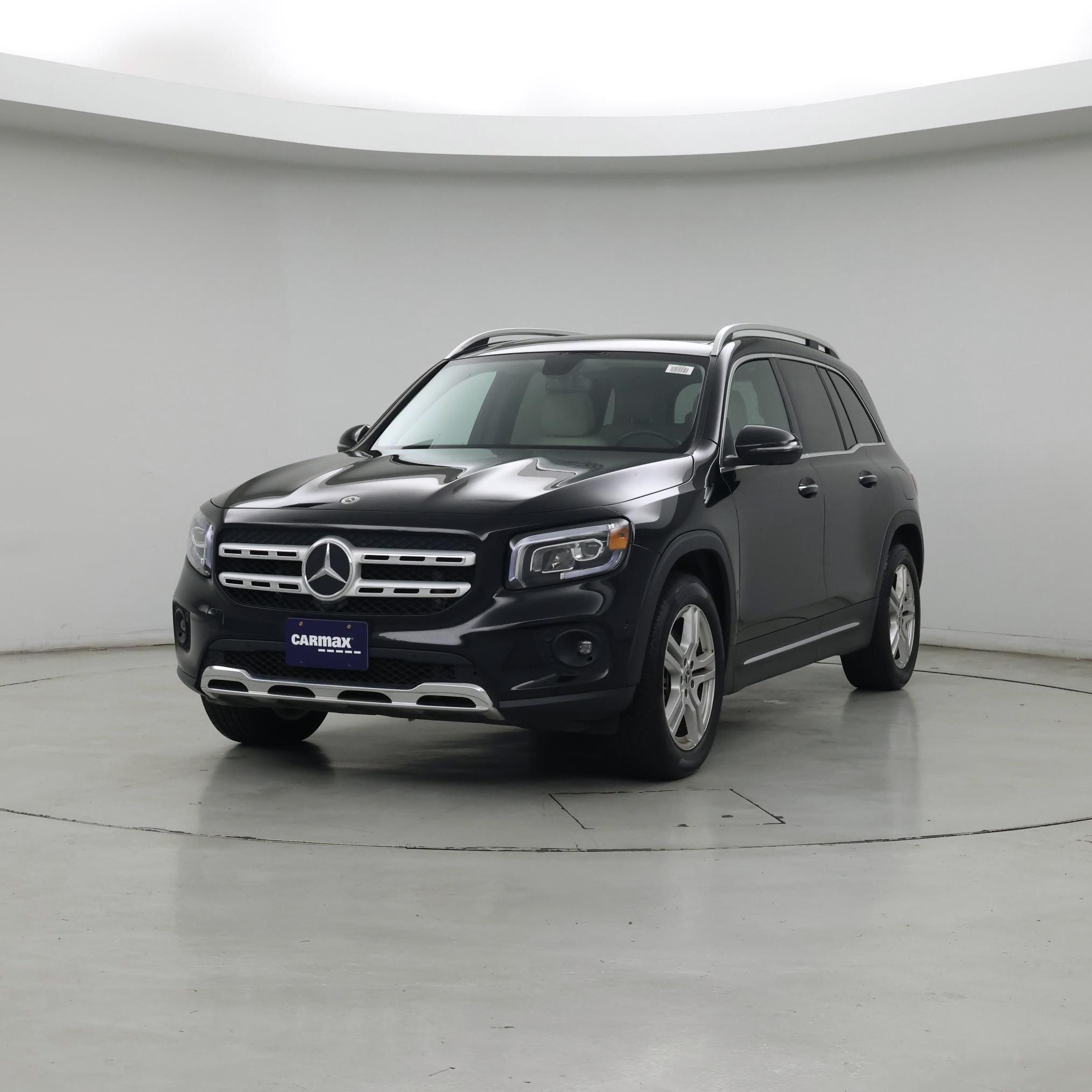 Thumbnail: 2023 Mercedes-Benz GLB - 4