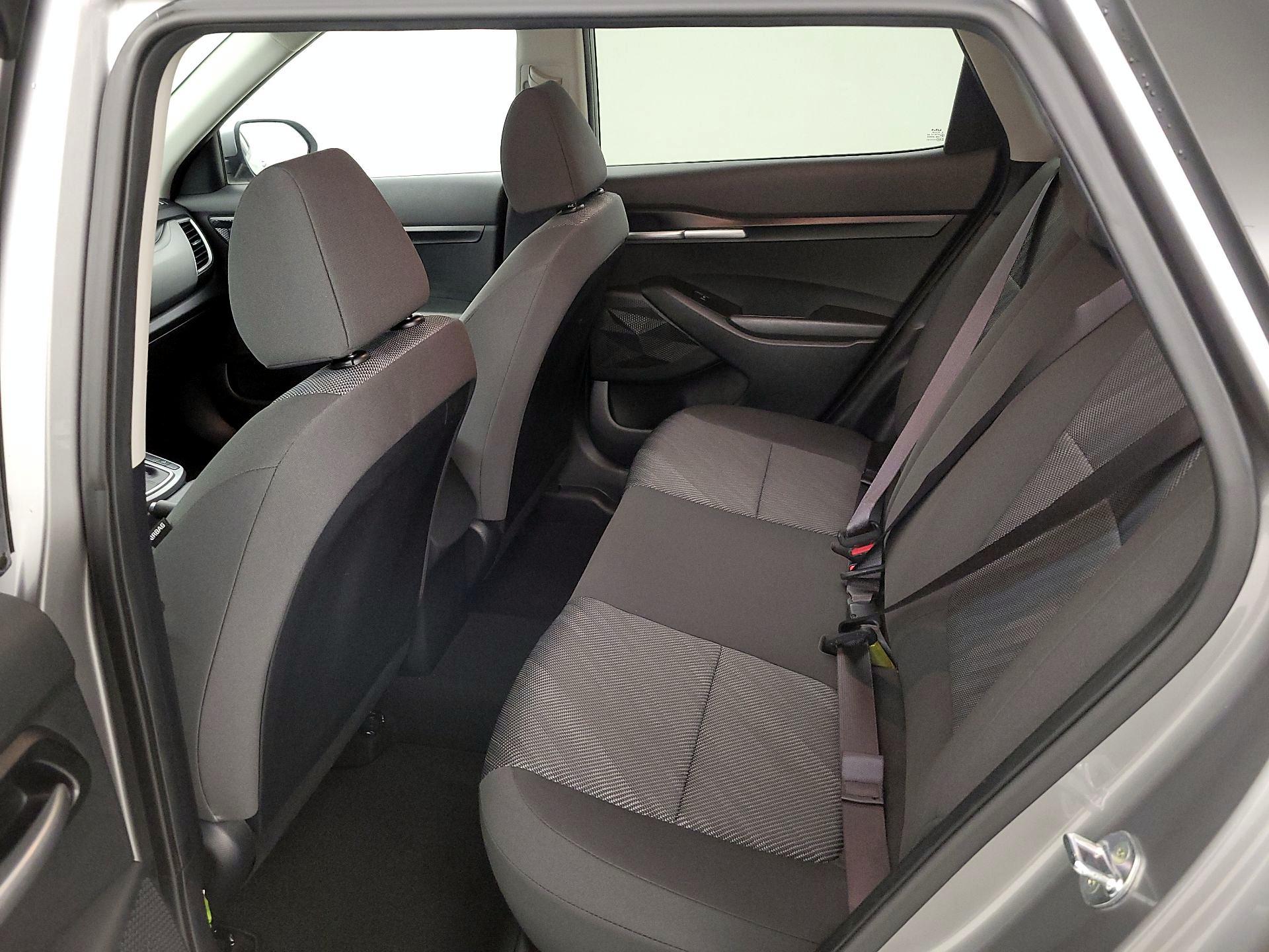 Thumbnail: 2023 Kia Seltos - 19