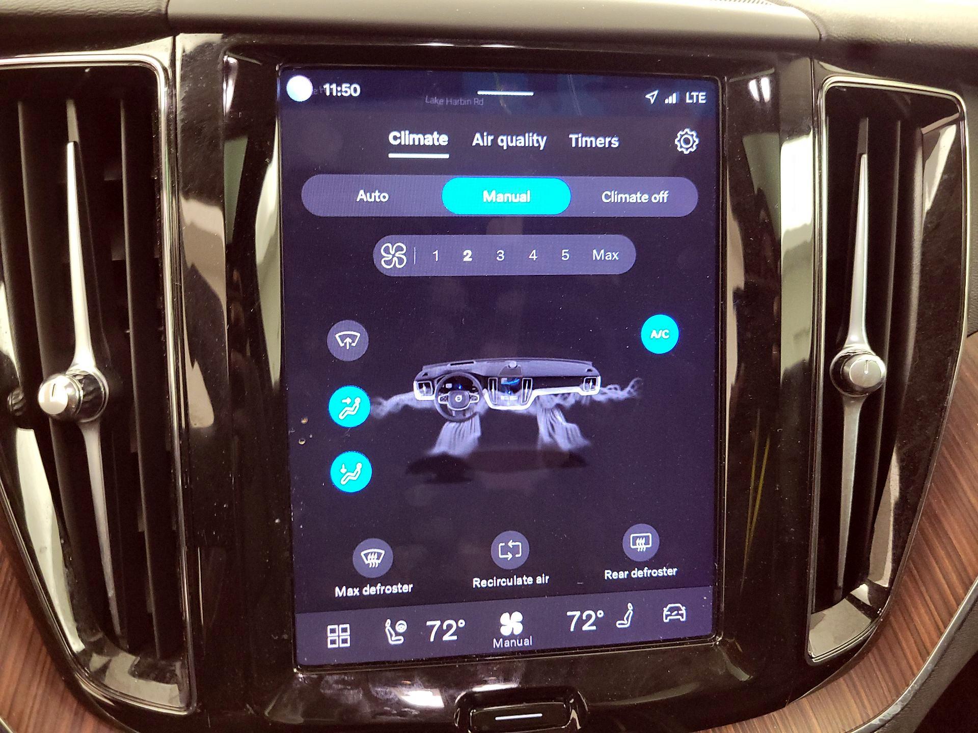 Thumbnail: 2023 Volvo XC60 - 17