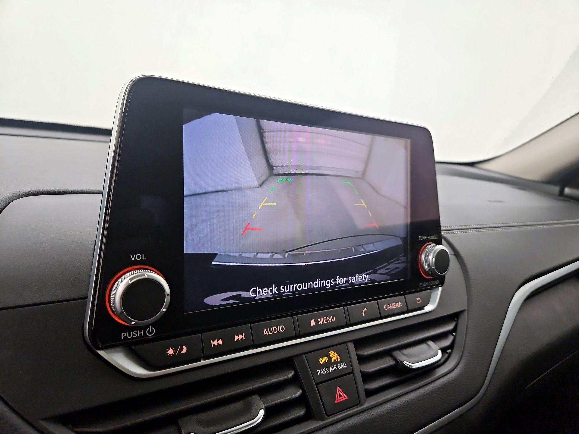 Thumbnail: 2019 Nissan Altima - 14