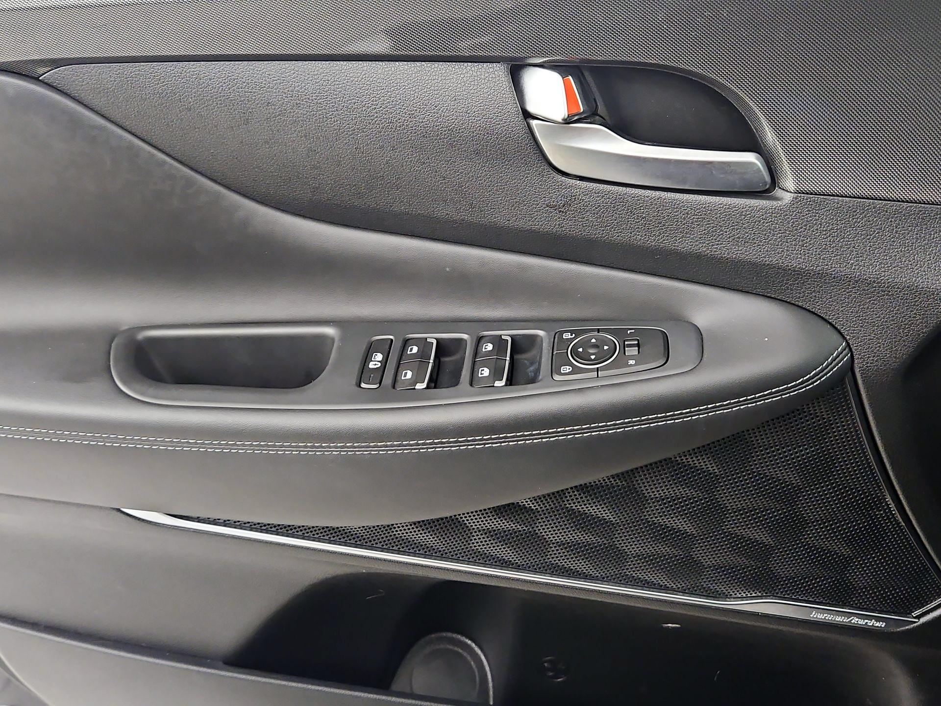 Thumbnail: 2023 Hyundai Santa Fe - 12