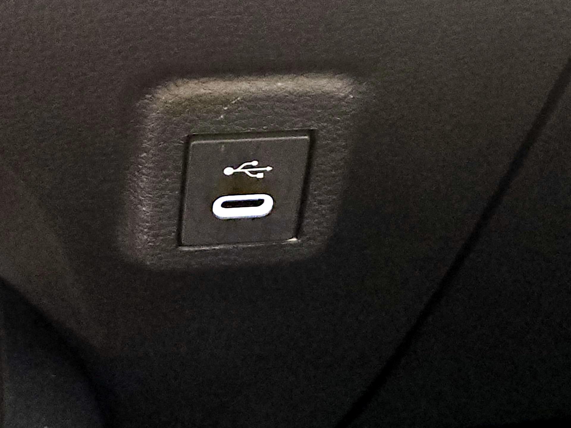 Thumbnail: 2026 Toyota Corolla - 18