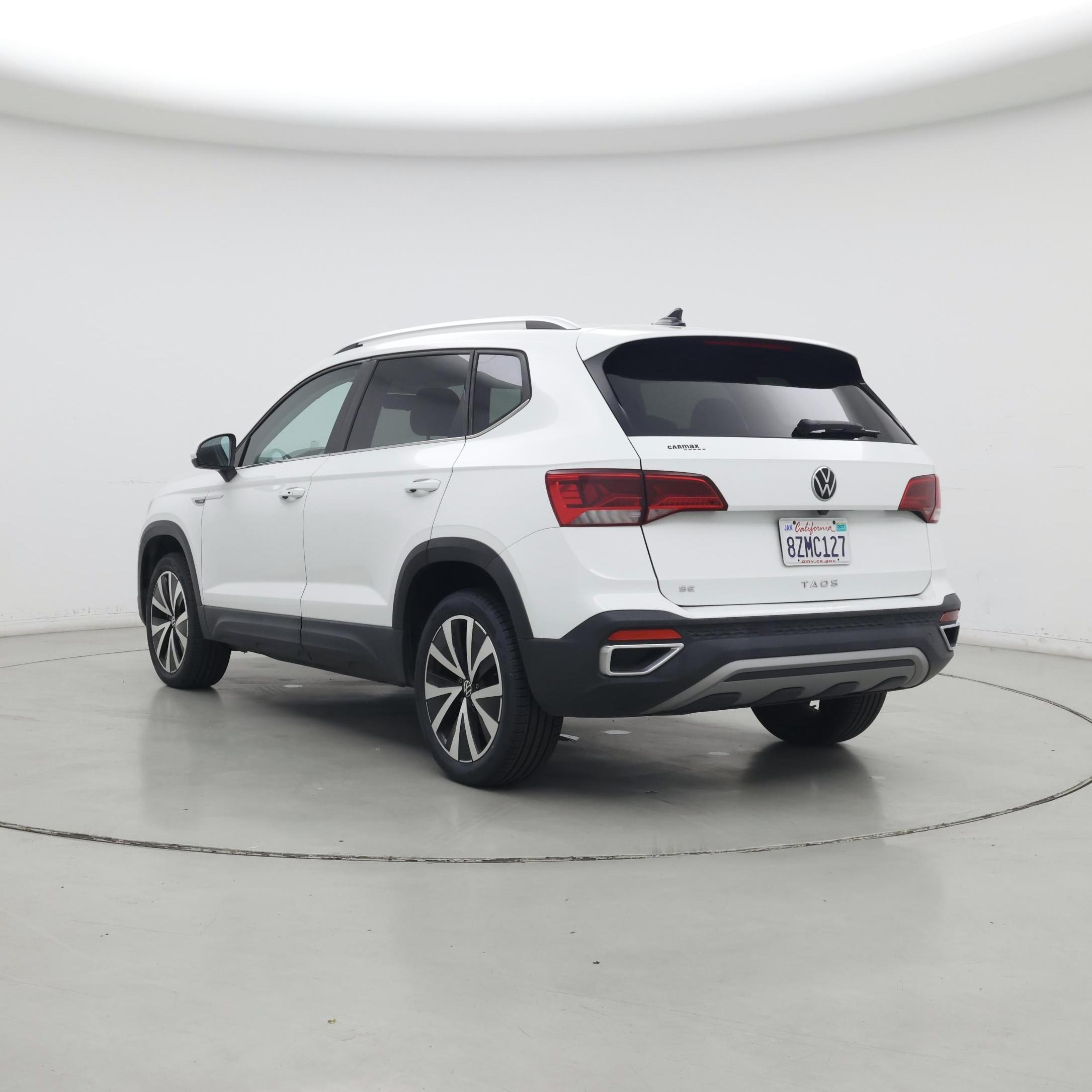 Thumbnail: 2022 Volkswagen Taos - 2