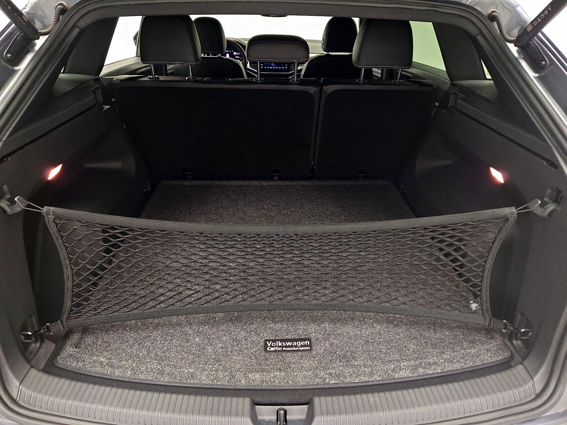 Thumbnail: 2023 Volkswagen Atlas - 19