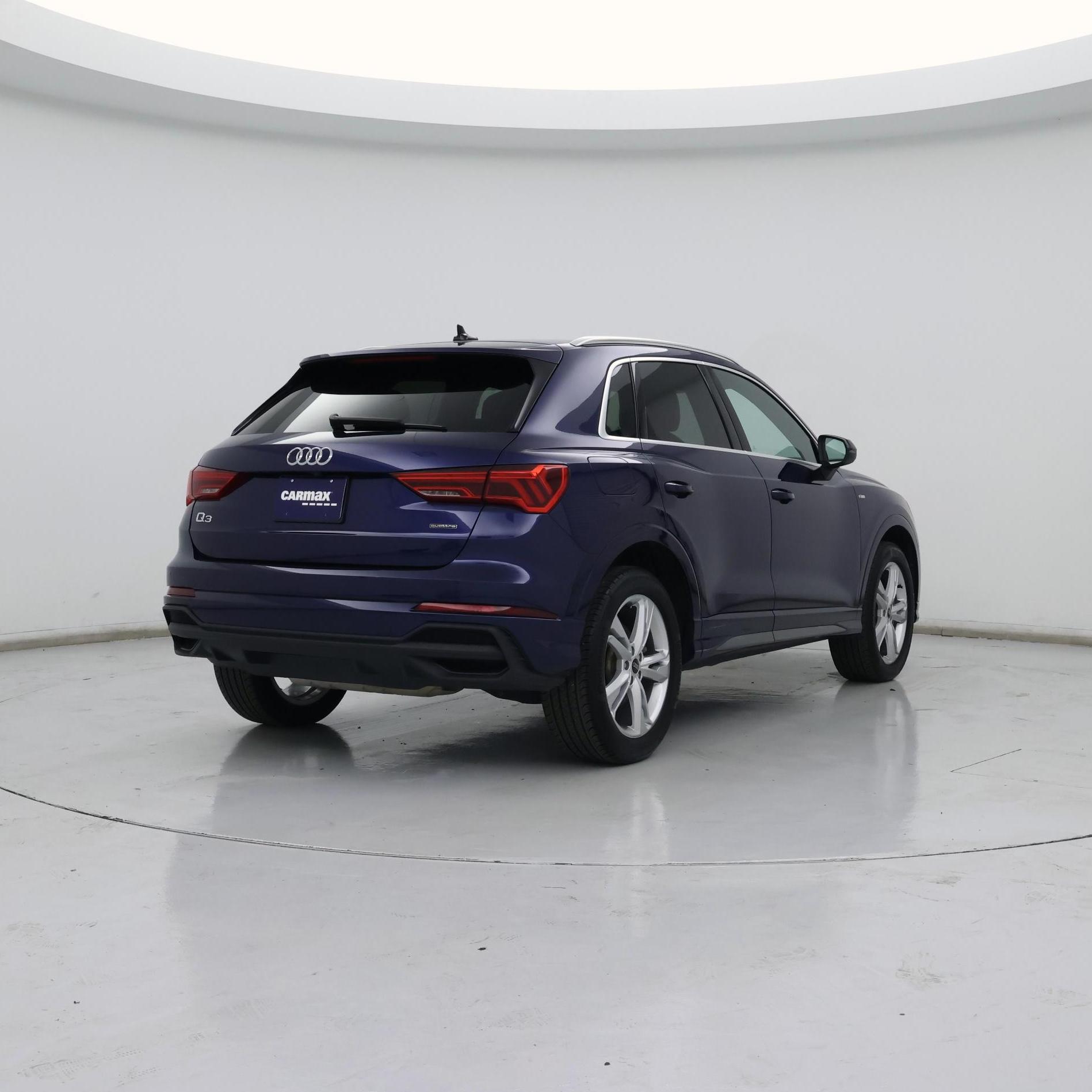 Thumbnail: 2023 Audi Q3 - 8