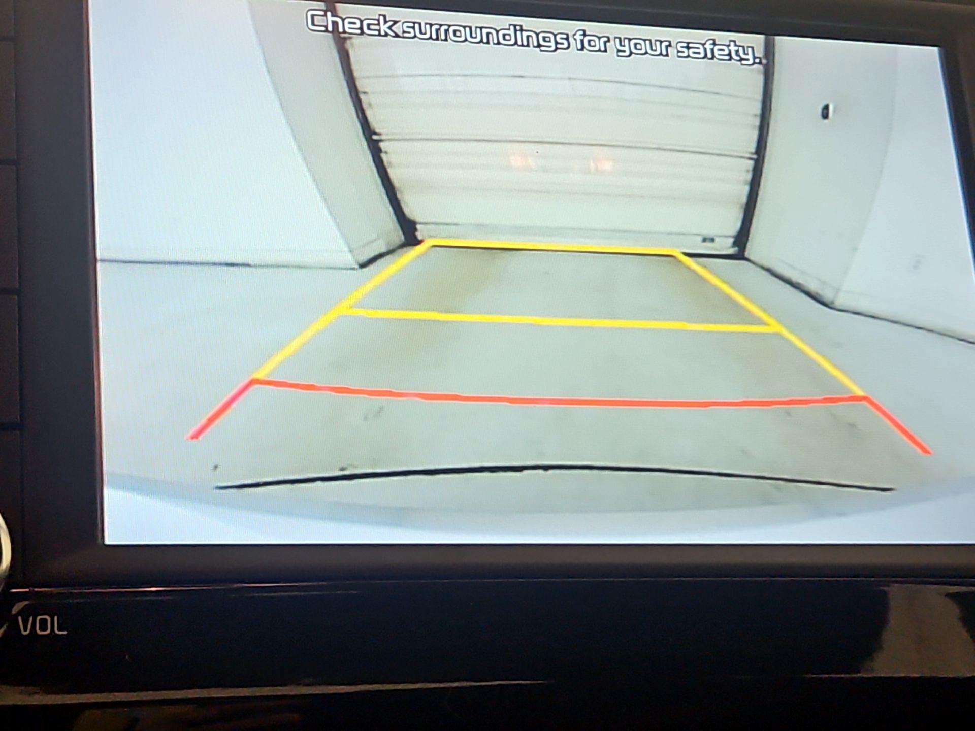 Thumbnail: 2019 Kia Rio - 14